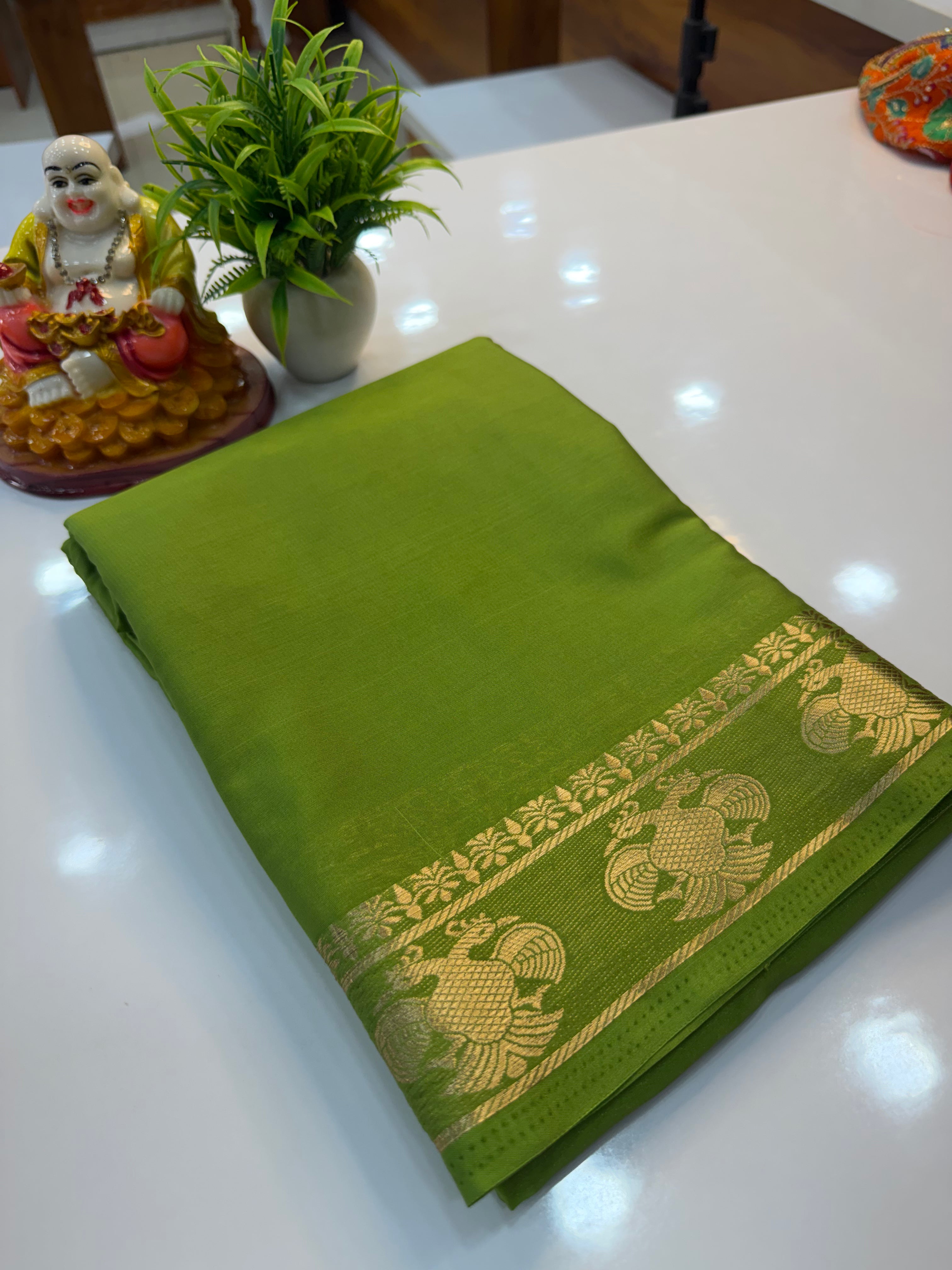 Mysore Crepe Silk Saree with Ganda Berunda Border | Beautiful Pallu & Self Blouse…