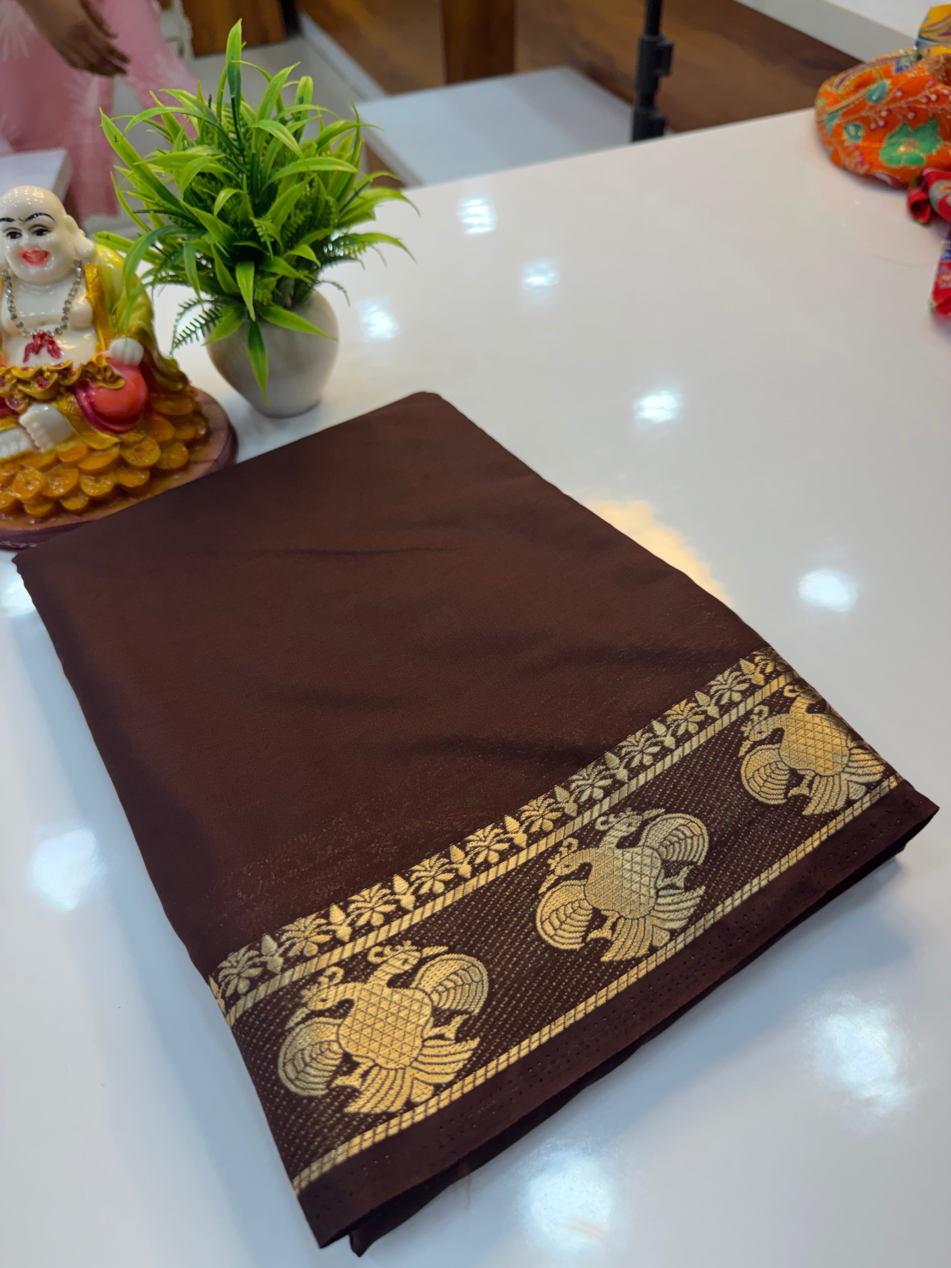 Mysore Crepe Silk Saree with Ganda Berunda Border | Beautiful Pallu & Self Blouse…