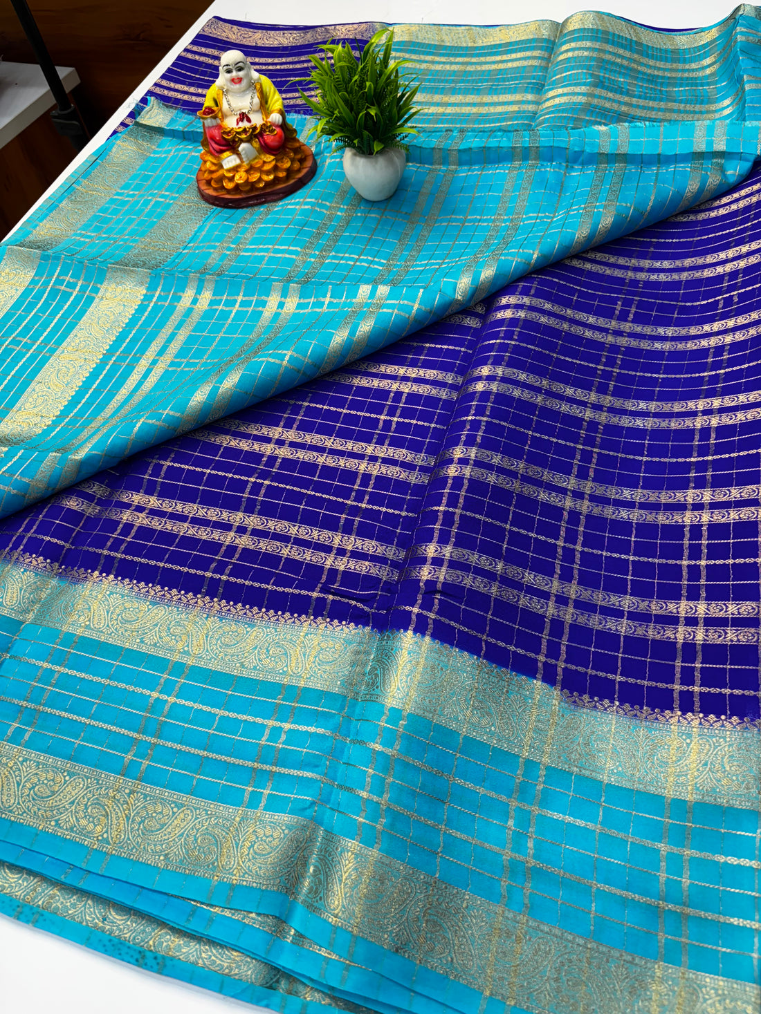 Mysore Crepe Silk Saree with Stripes & Contrast Pallu