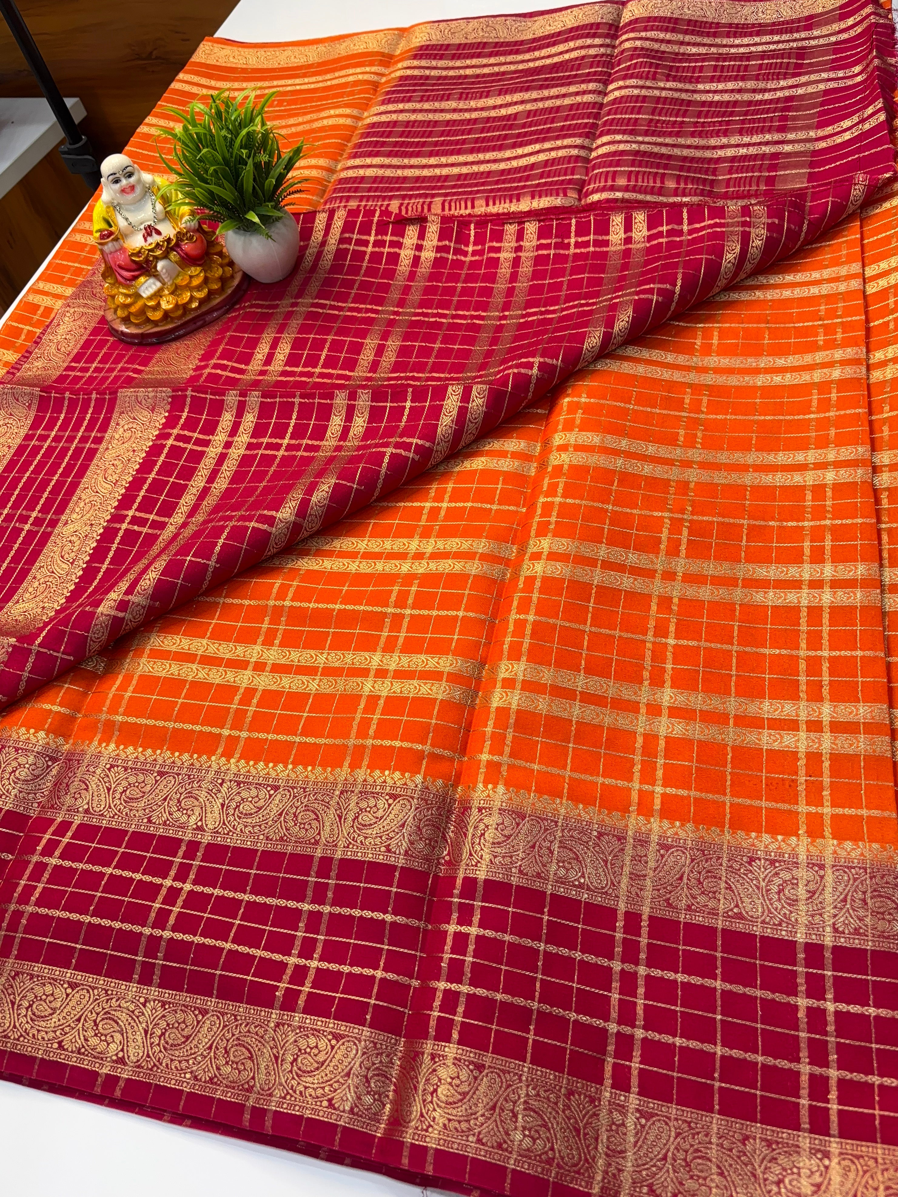 Mysore Crepe Silk Saree with Stripes & Contrast Pallu