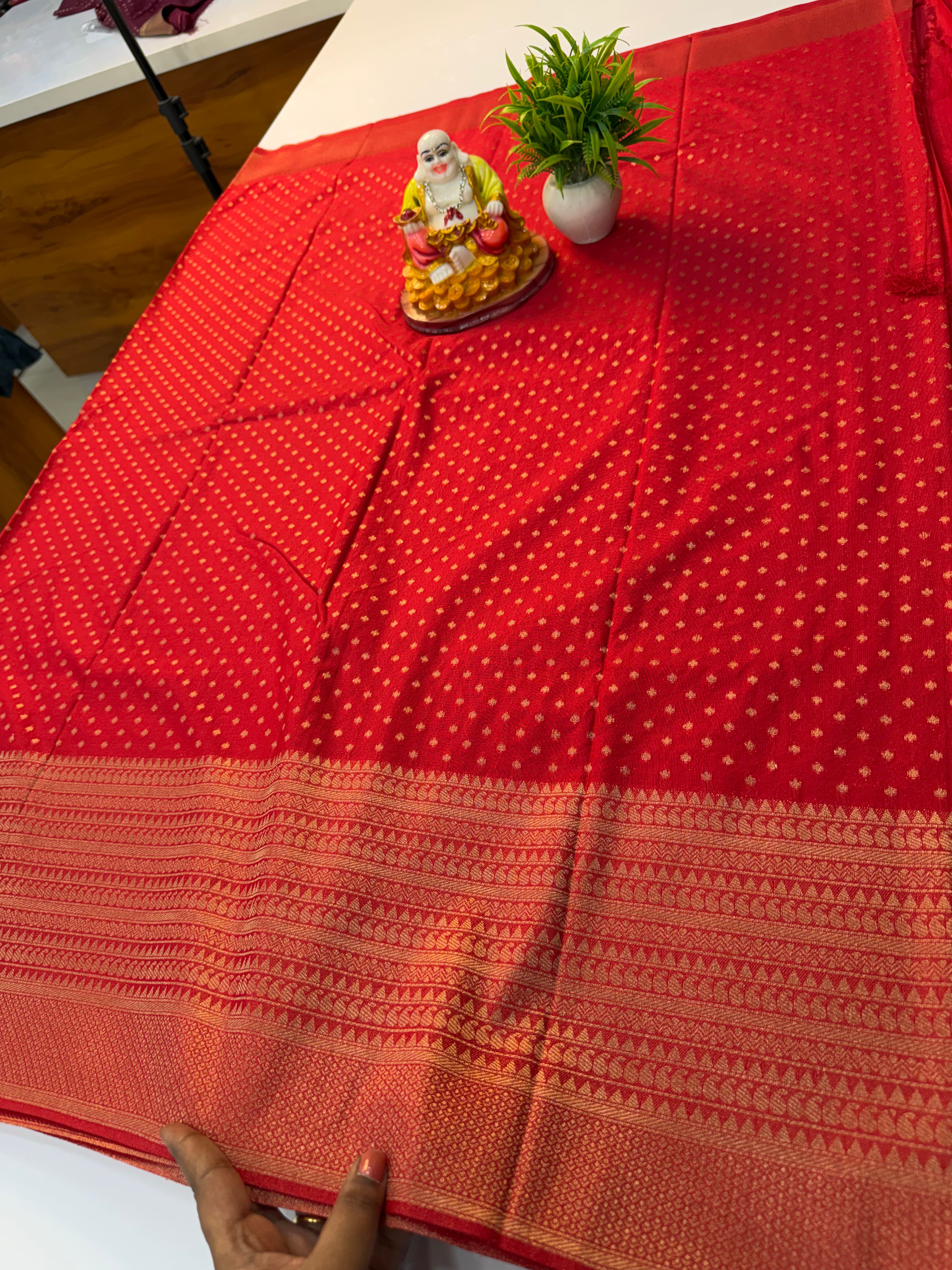 Georgette Saree with Elegant Buttas & Rich Pallu | Padmavathi Silks and Sarees