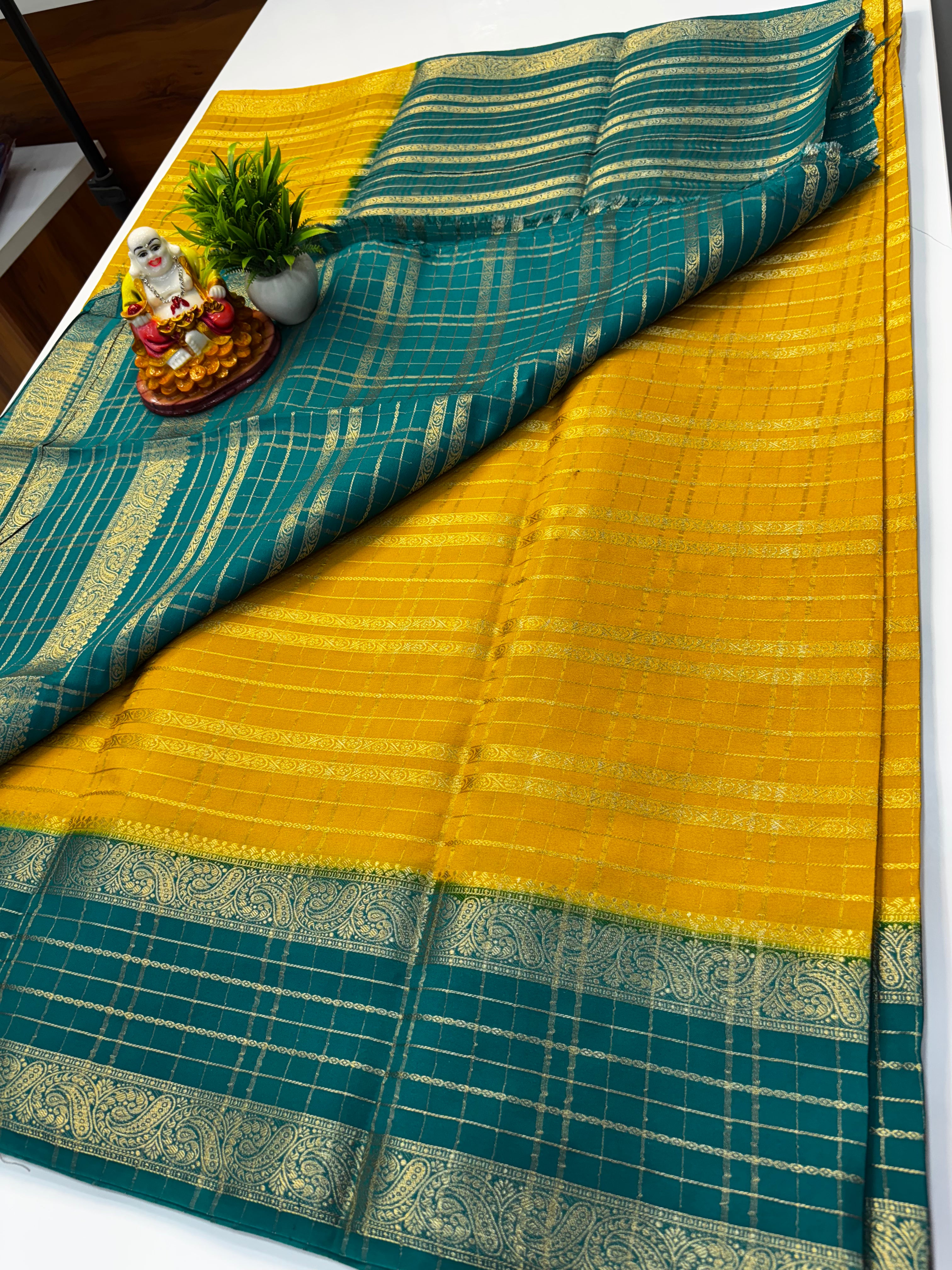 Mysore Crepe Silk Saree with Stripes & Contrast Pallu