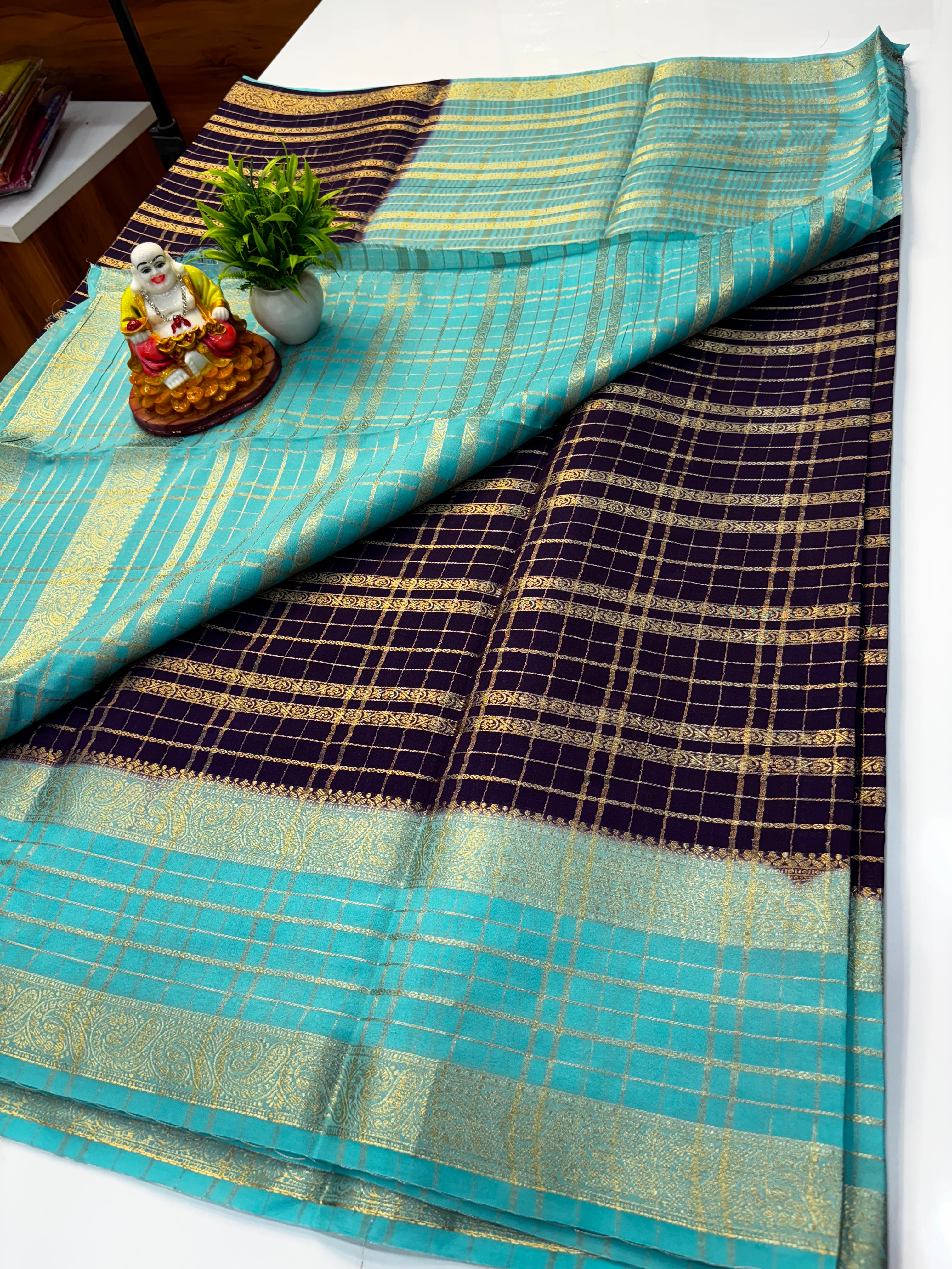 Mysore Crepe Silk Saree with Stripes & Contrast Pallu