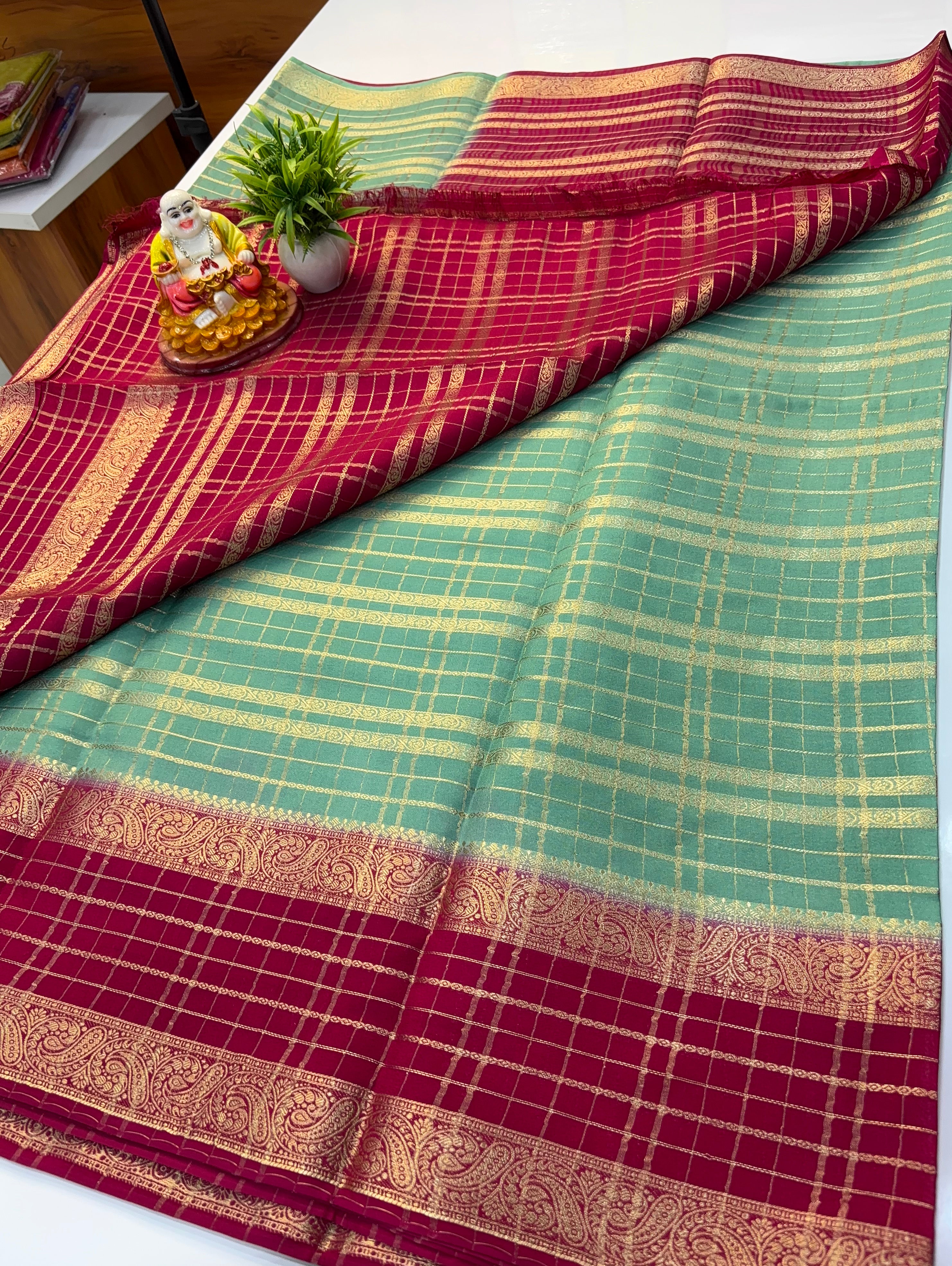 Mysore Crepe Silk Saree with Stripes & Contrast Pallu