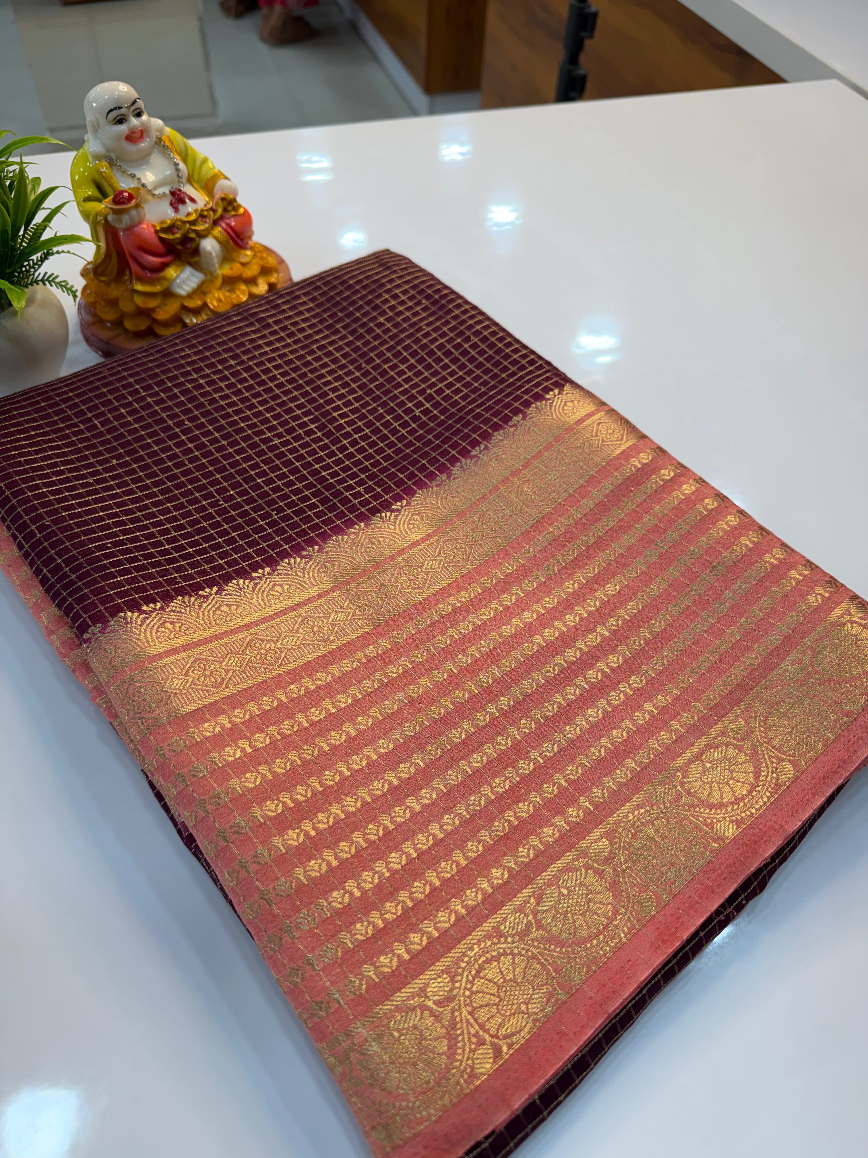 Premium Mysore Crepe Silk Saree with Checks & Rich Pallu…