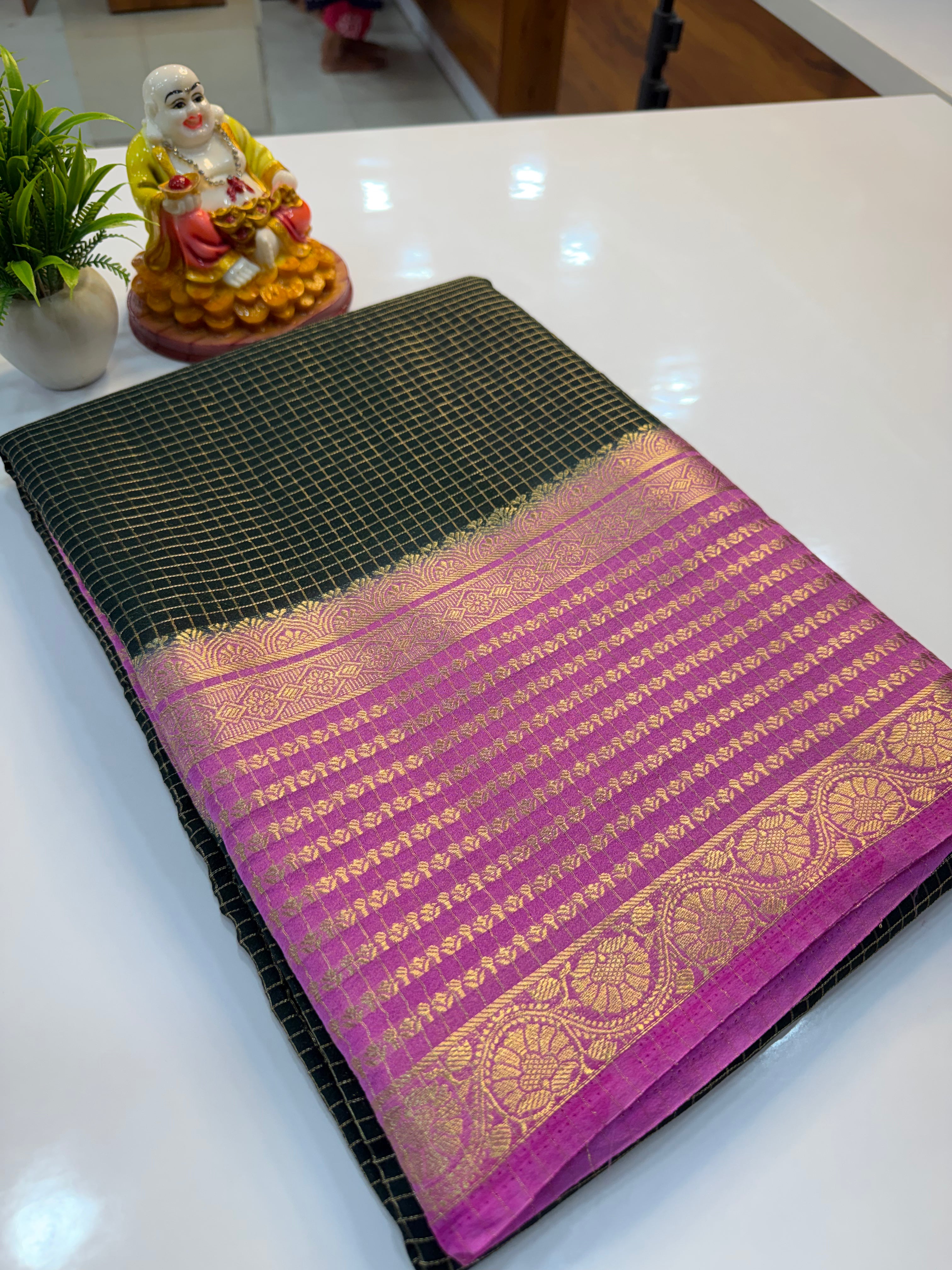 Premium Mysore Crepe Silk Saree with Checks & Rich Pallu…