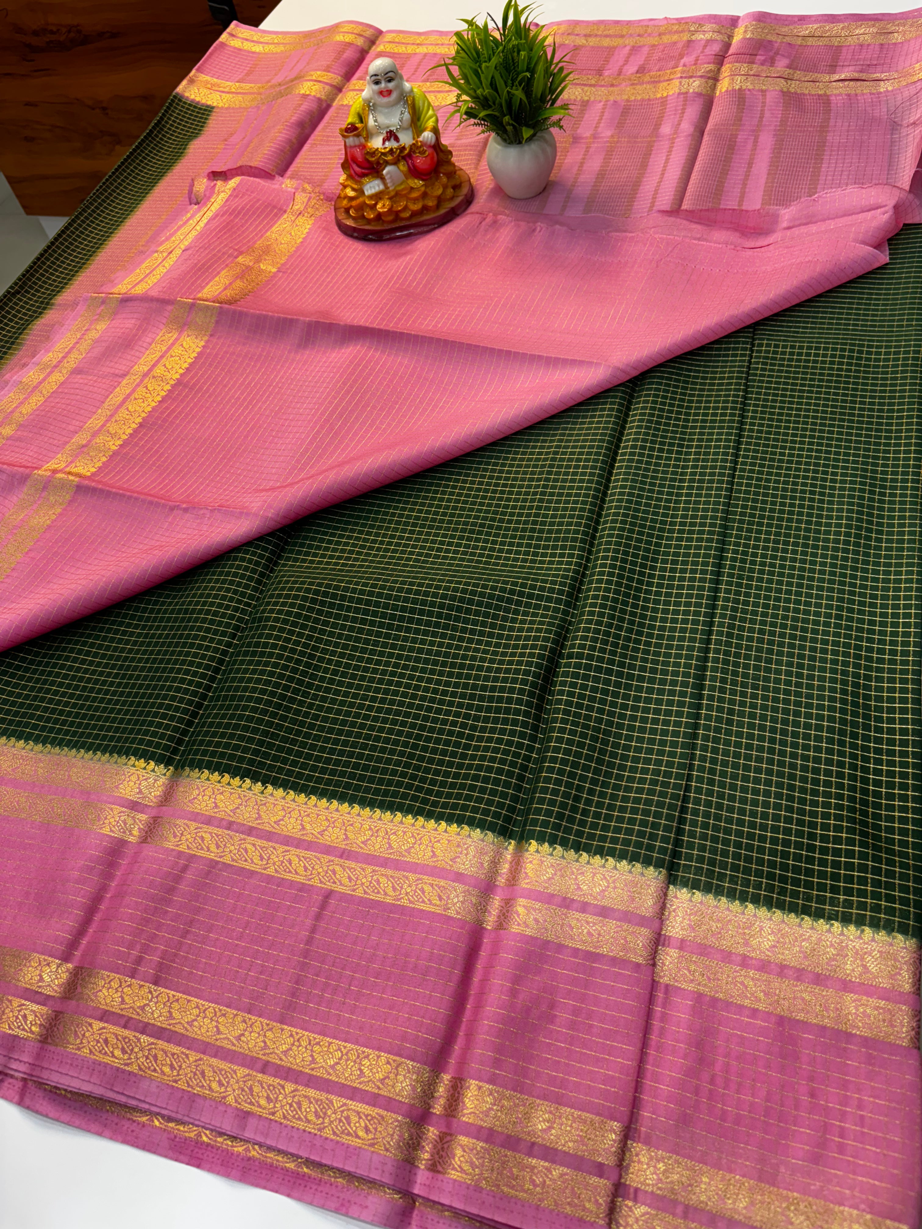 Premium Mysore Crepe Silk Saree with Checks Pattern & Bentex Border