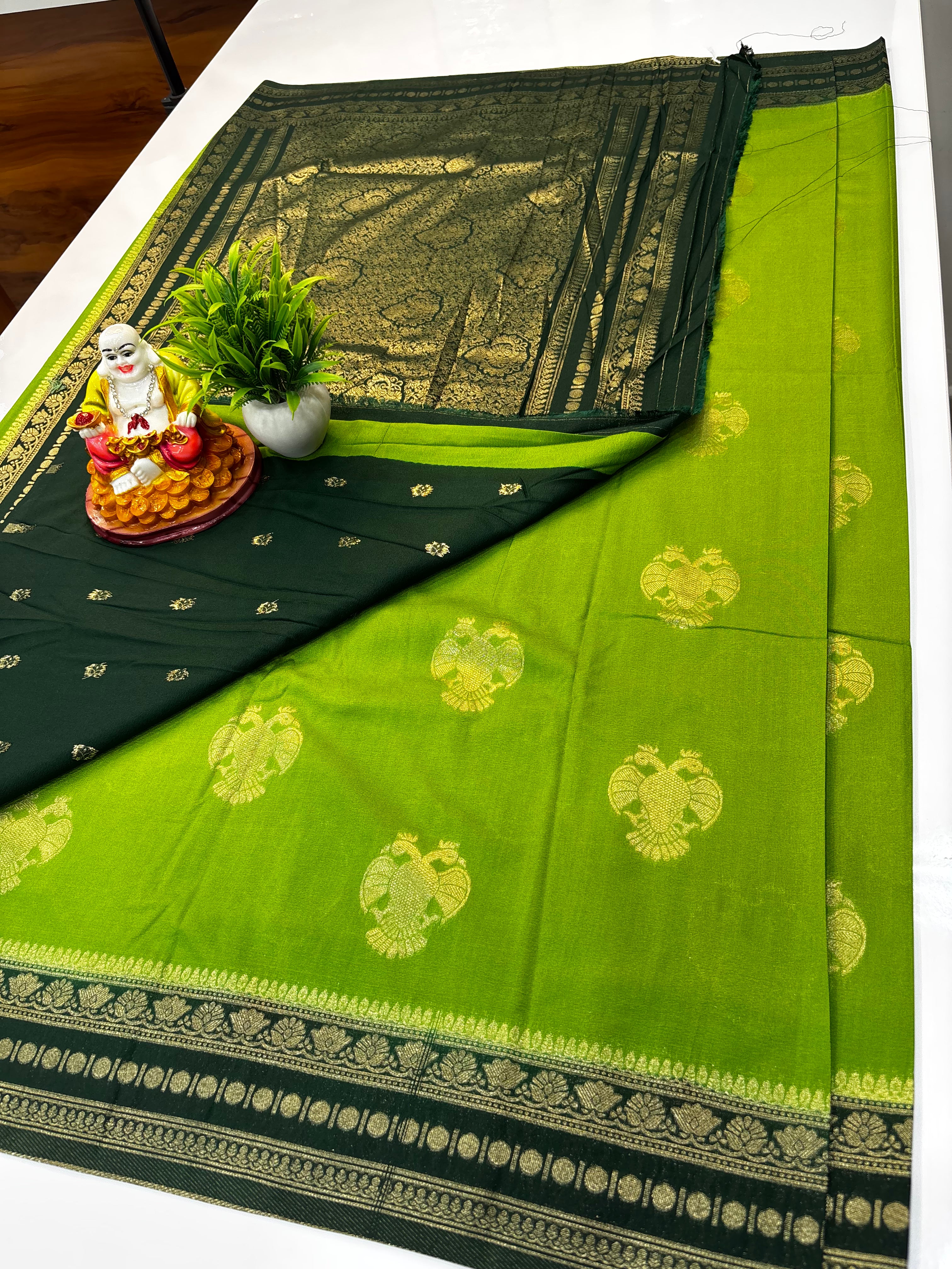 Premium Georgette Saree with Ganda Berunda Design & Rich Pallu