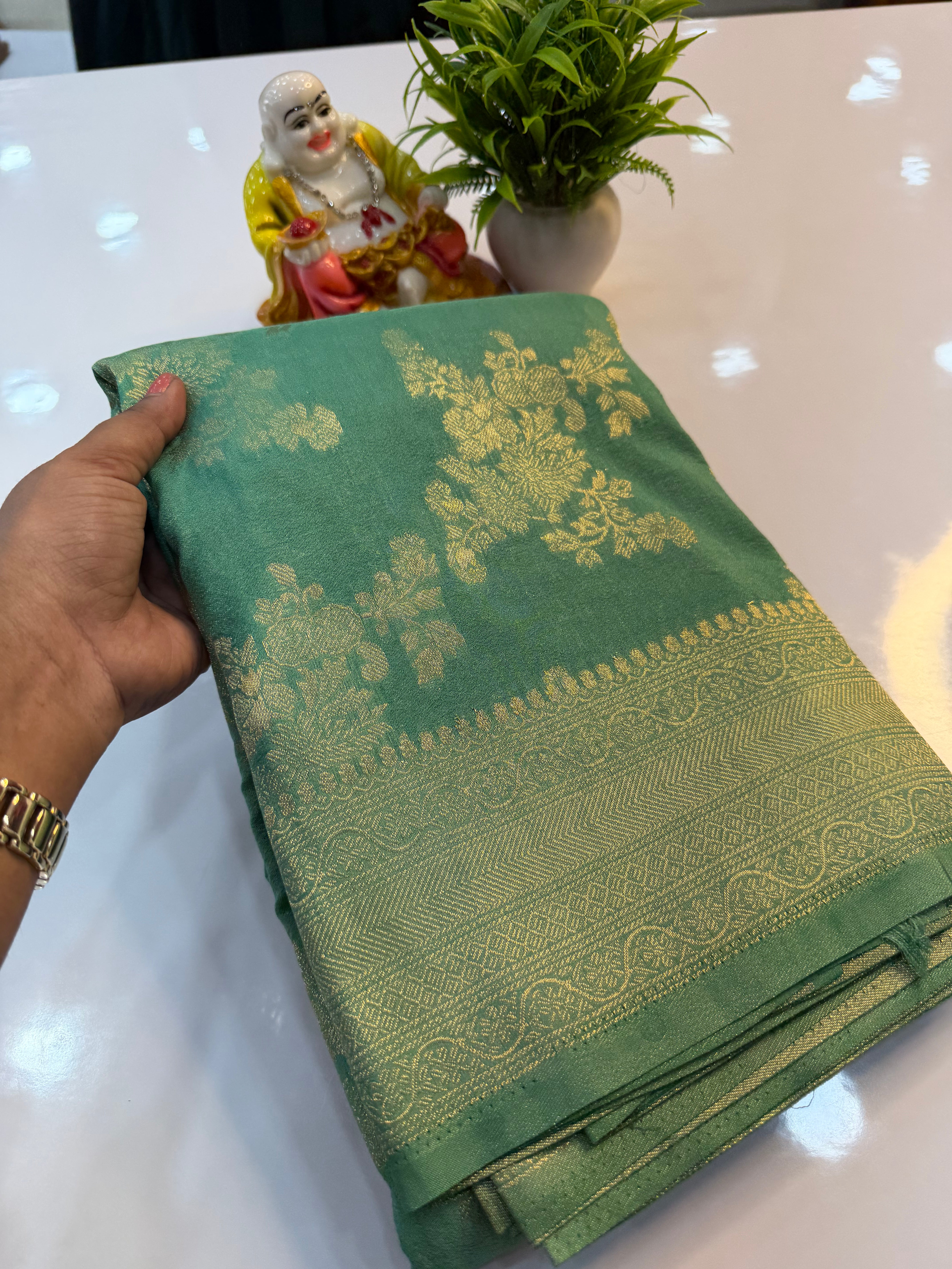 Jaal Pattern Georgette Saree with Rich Pallu &amp; Butta Blouse | Padmavathi Silks and Sare….