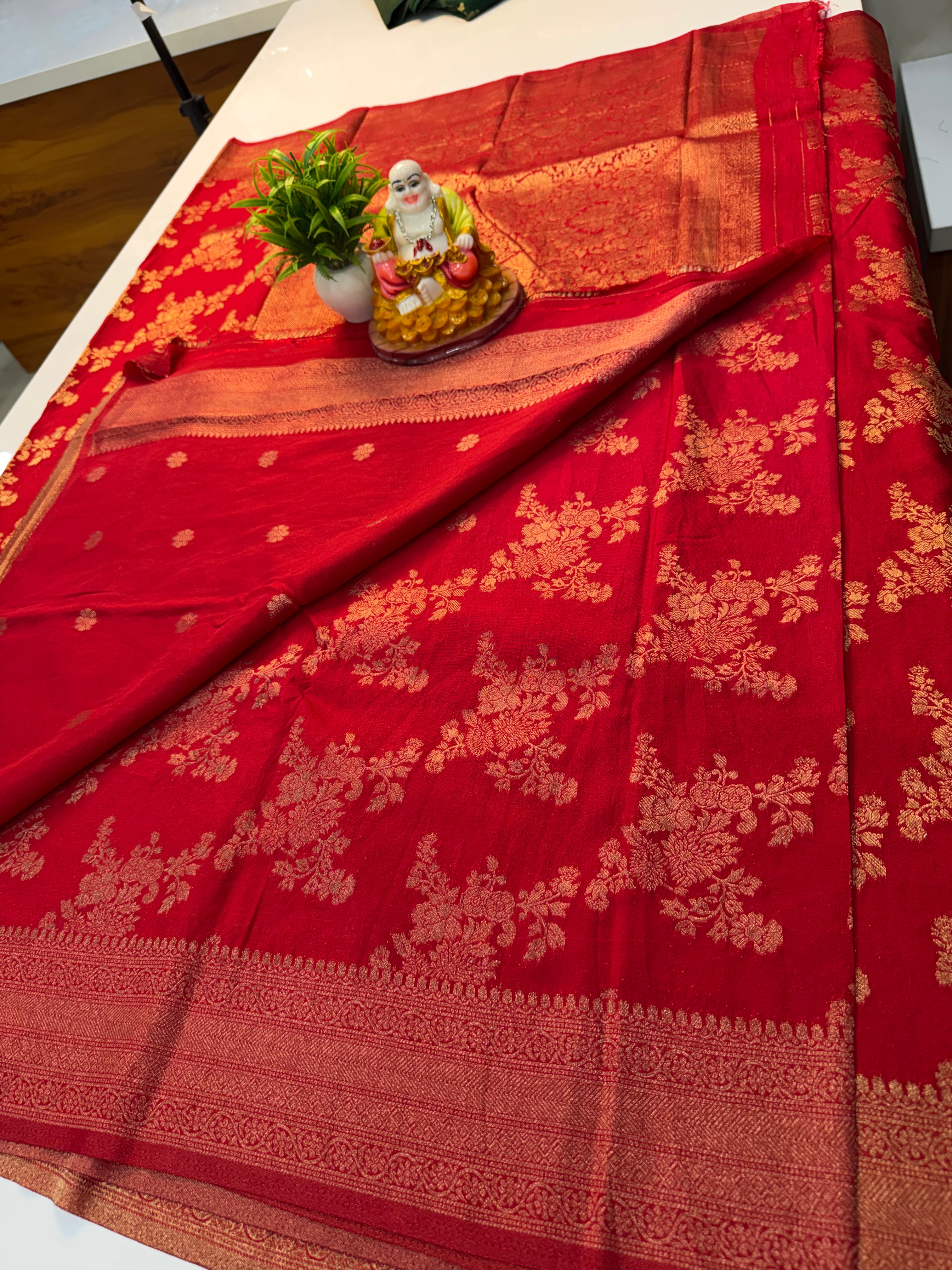 Jaal Pattern Georgette Saree with Rich Pallu &amp; Butta Blouse | Padmavathi Silks and Sarees…