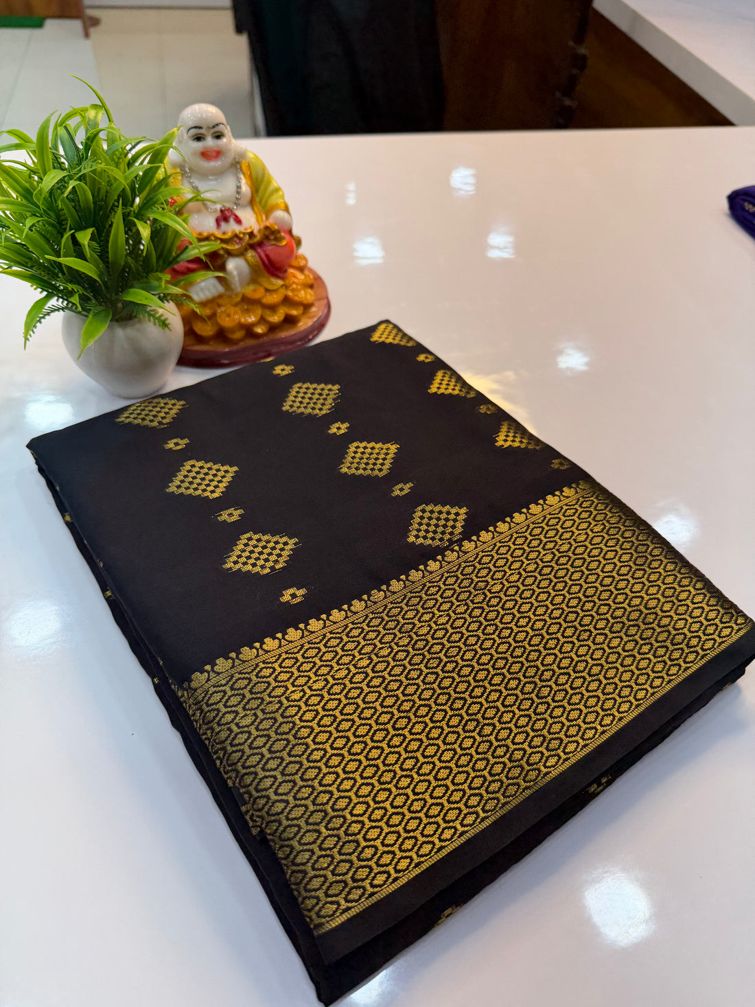Premium Mysore Crepe Silk Saree with Beautiful Buttas & Rich Pallu | Padmavathi Silks and Sarees