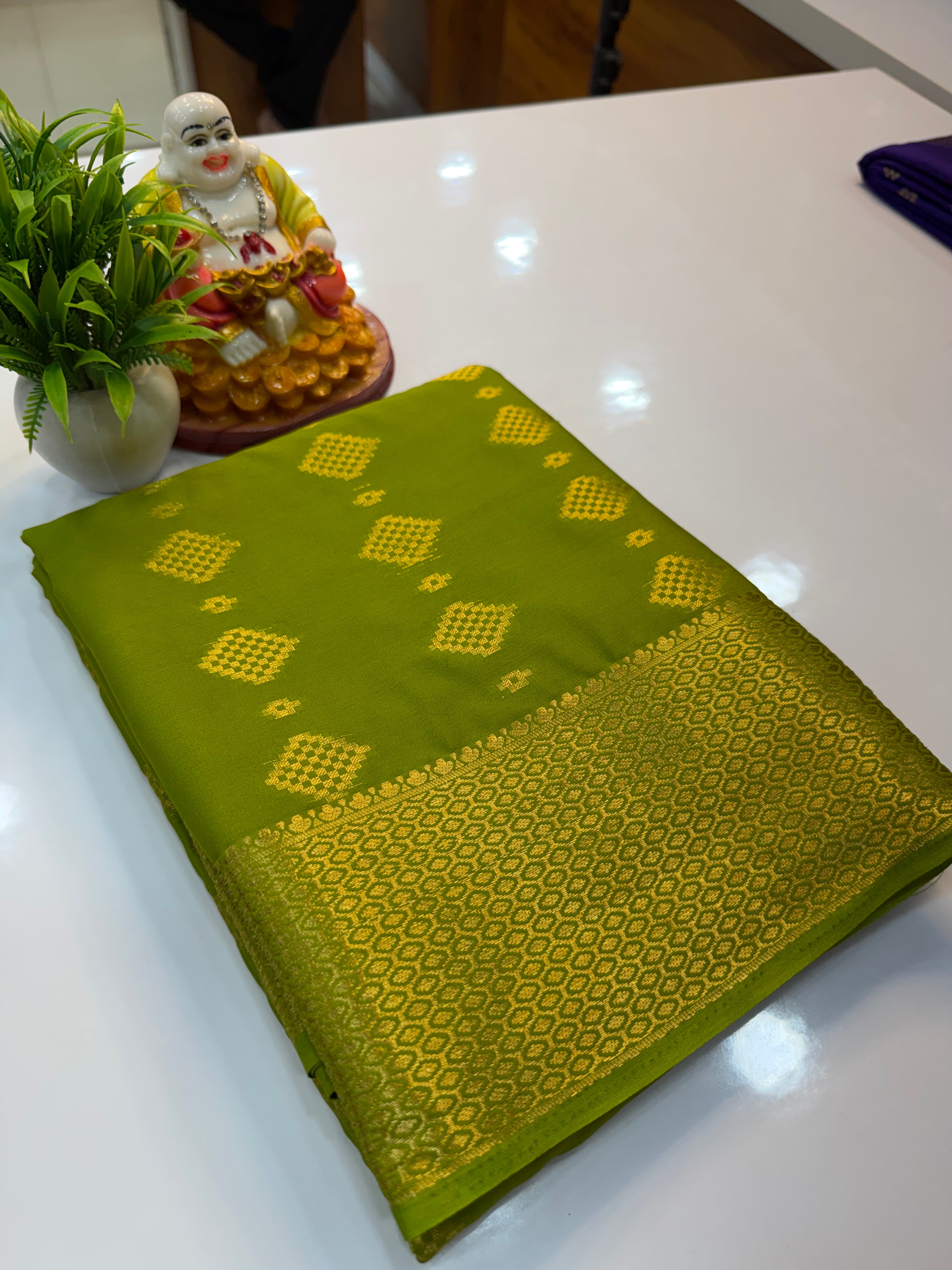 Premium Mysore Crepe Silk Saree with Beautiful Buttas & Rich Pallu | Padmavathi Silks and Sarees