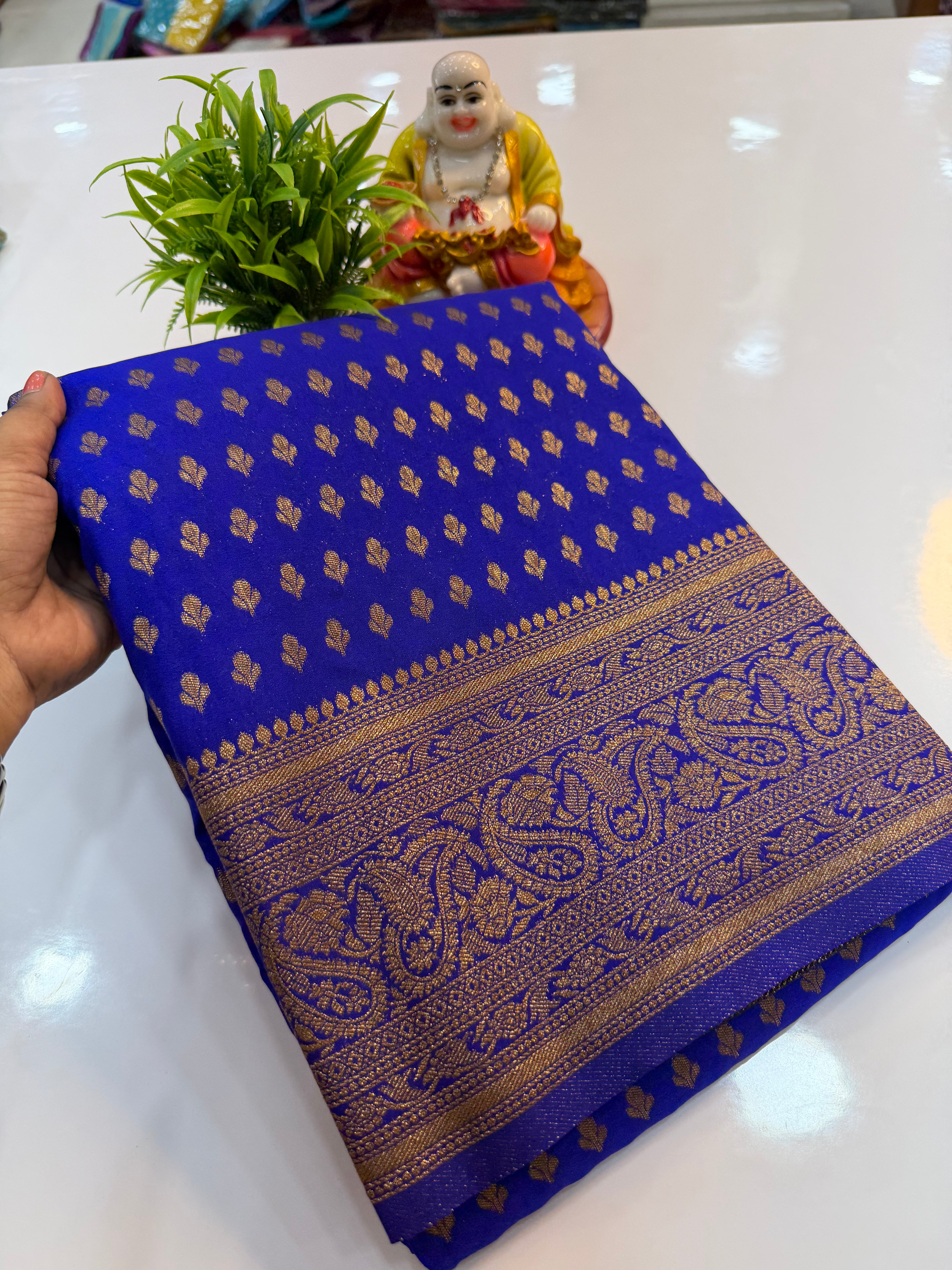 Premium Khaddi Georgette Saree with Buttas & Rich Pallu…