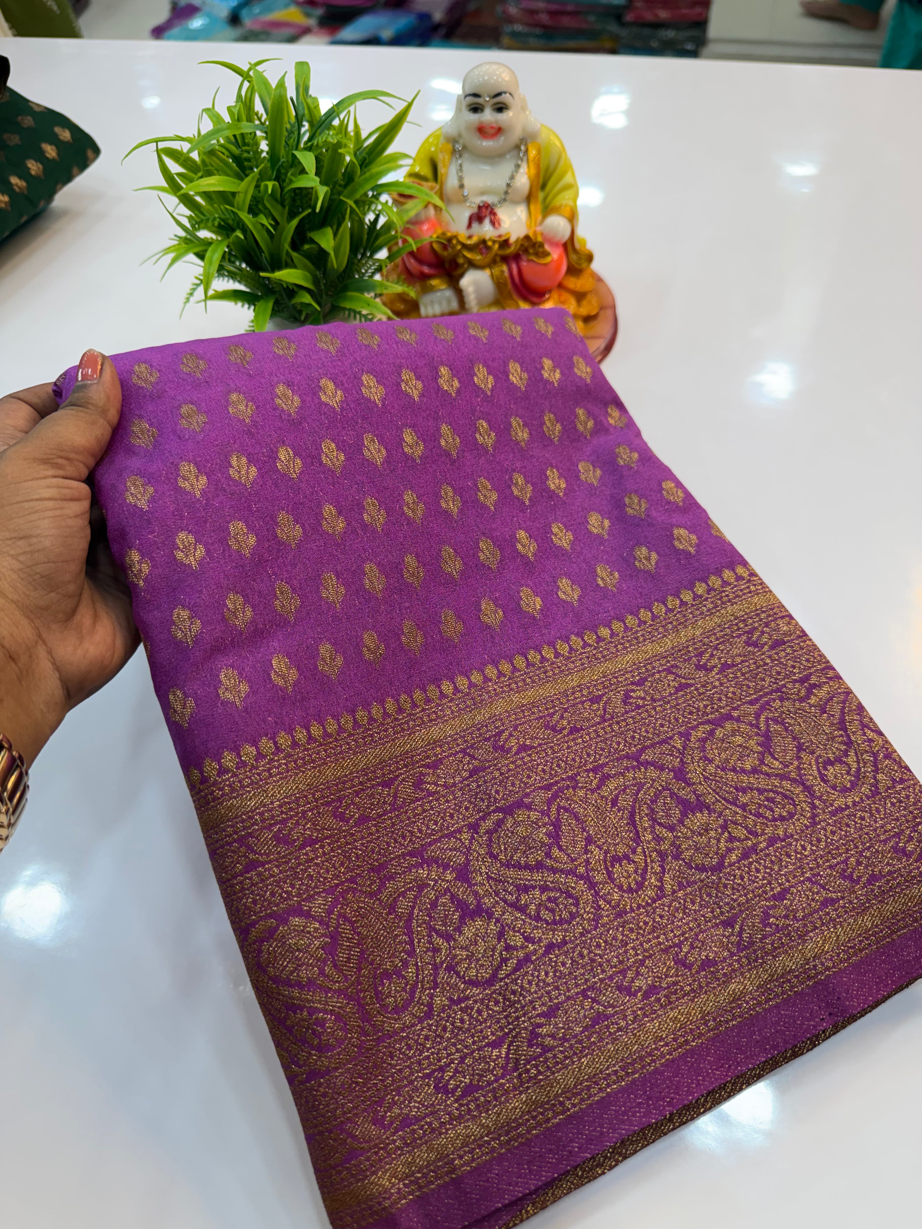 Premium Khaddi Georgette Saree with Buttas & Rich Pallu…