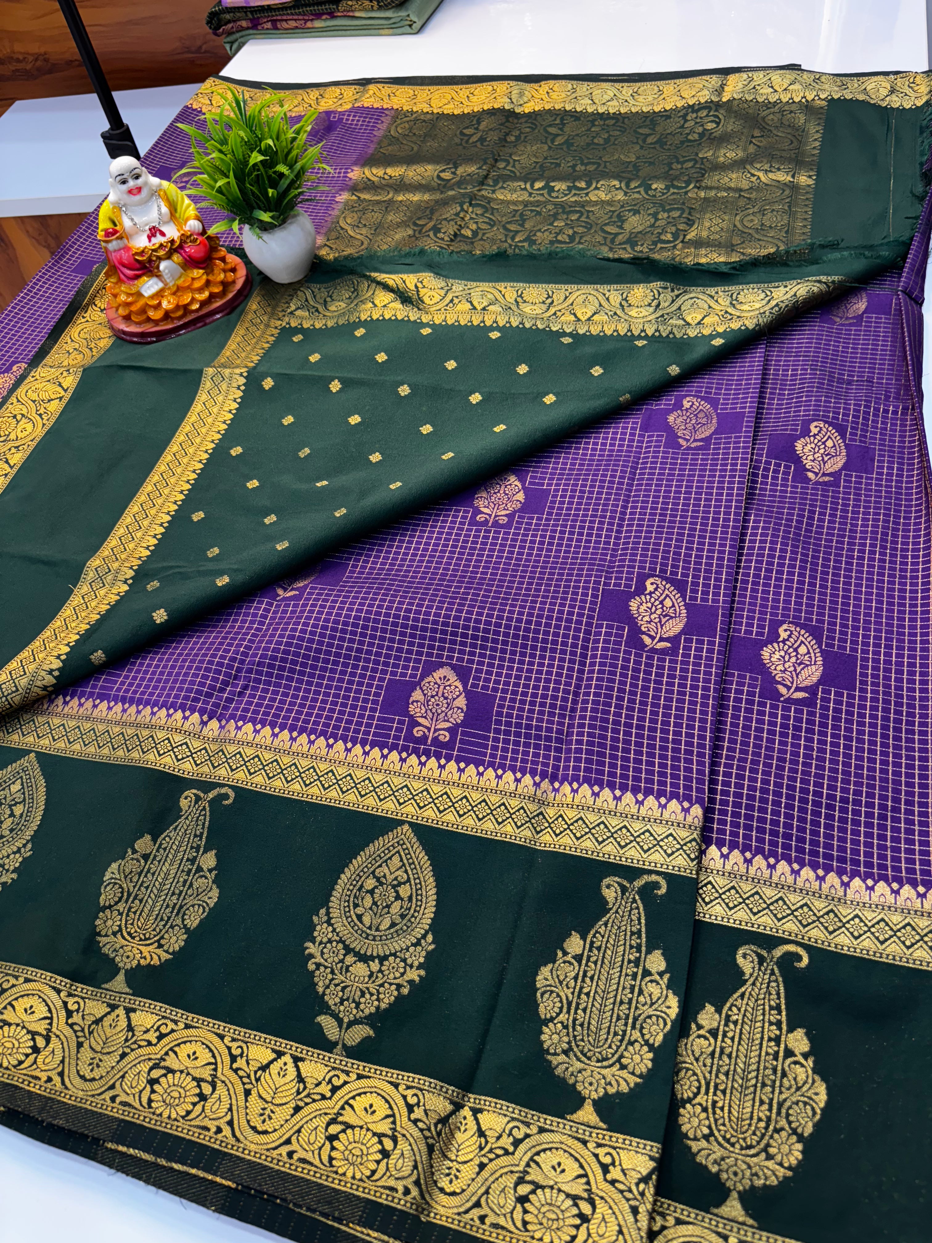 Premium Georgette Saree with Checks Pattern, Leaf & Mango Design