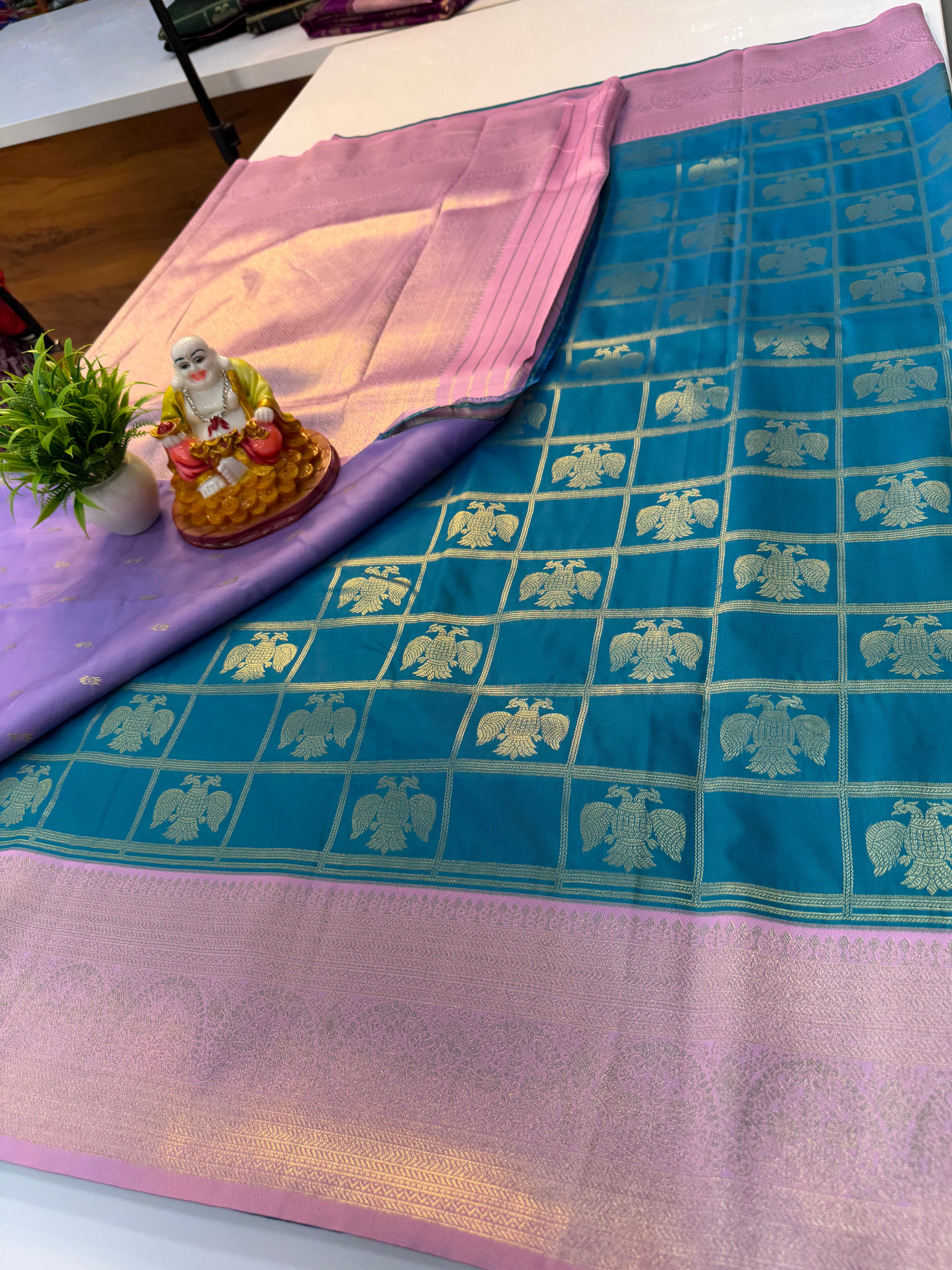 Ganda Berunda Design Saree with Rich Pallu & Butta Blouse…