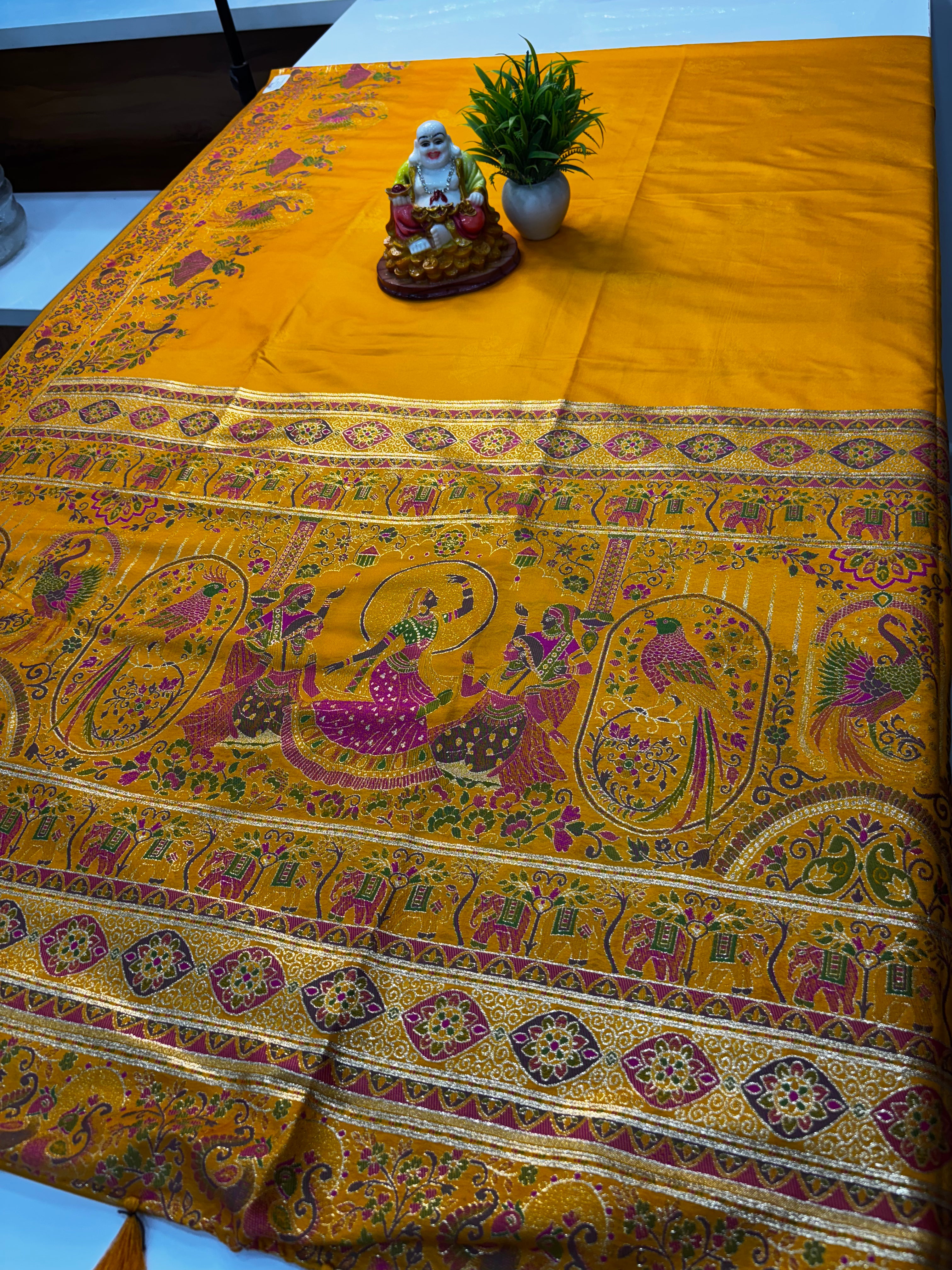 Premium Semi Silk Saree with Pashmina Design & Dancing Doll Concept  Elevate your ethnic wardrobe with this exquisite premium semi silk saree, beautifully