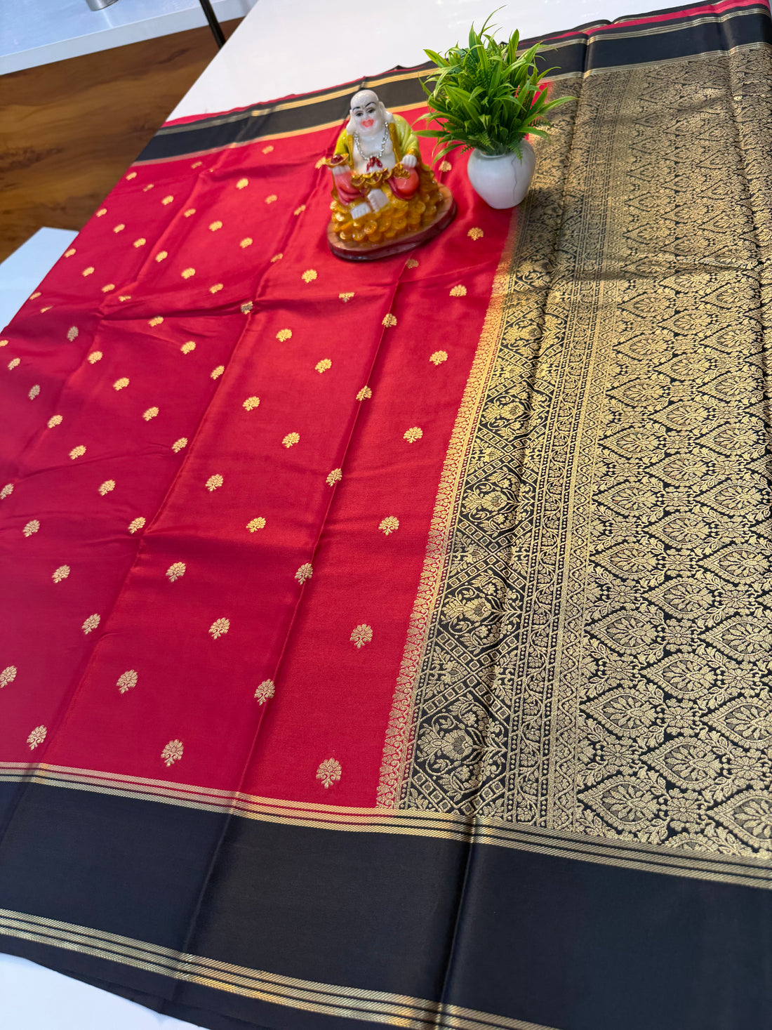 Premium Gajji Silk Saree with Rich Pallu & Butta Blouse…