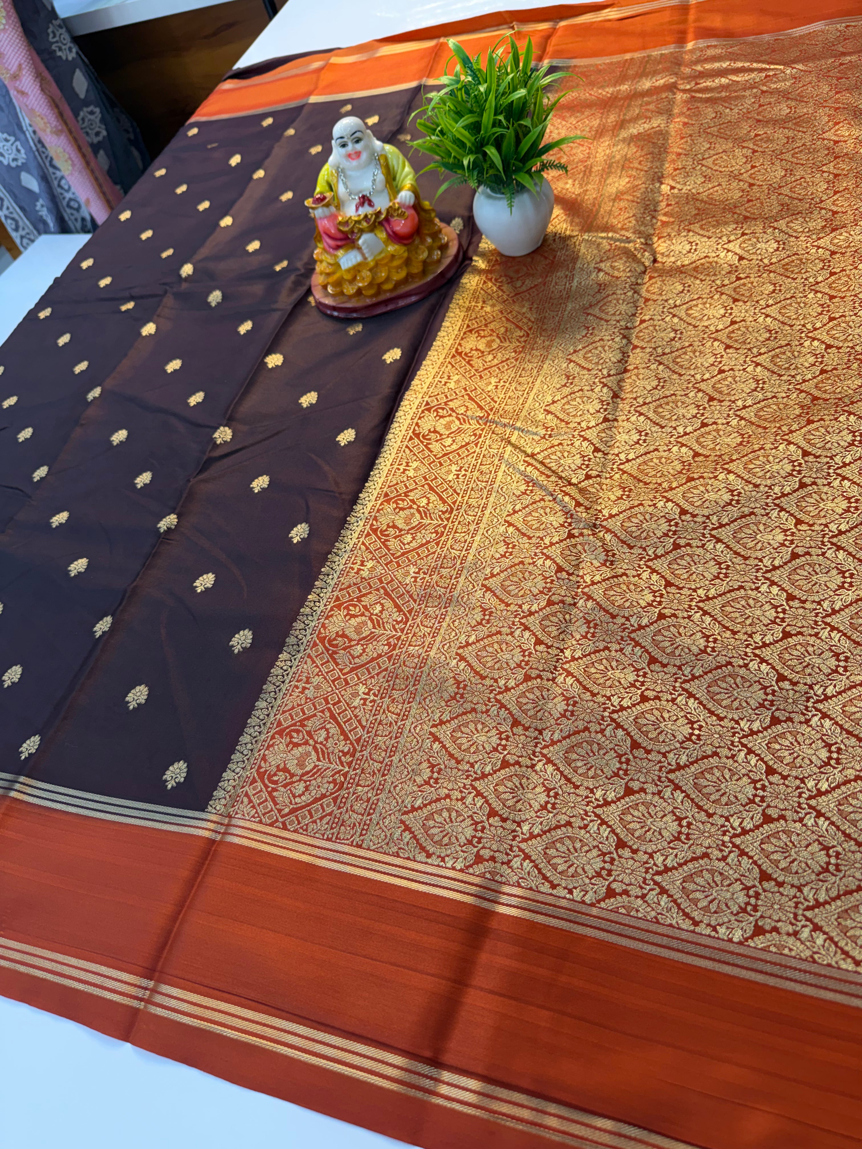 Premium Gajji Silk Saree with Rich Pallu & Butta Blouse…