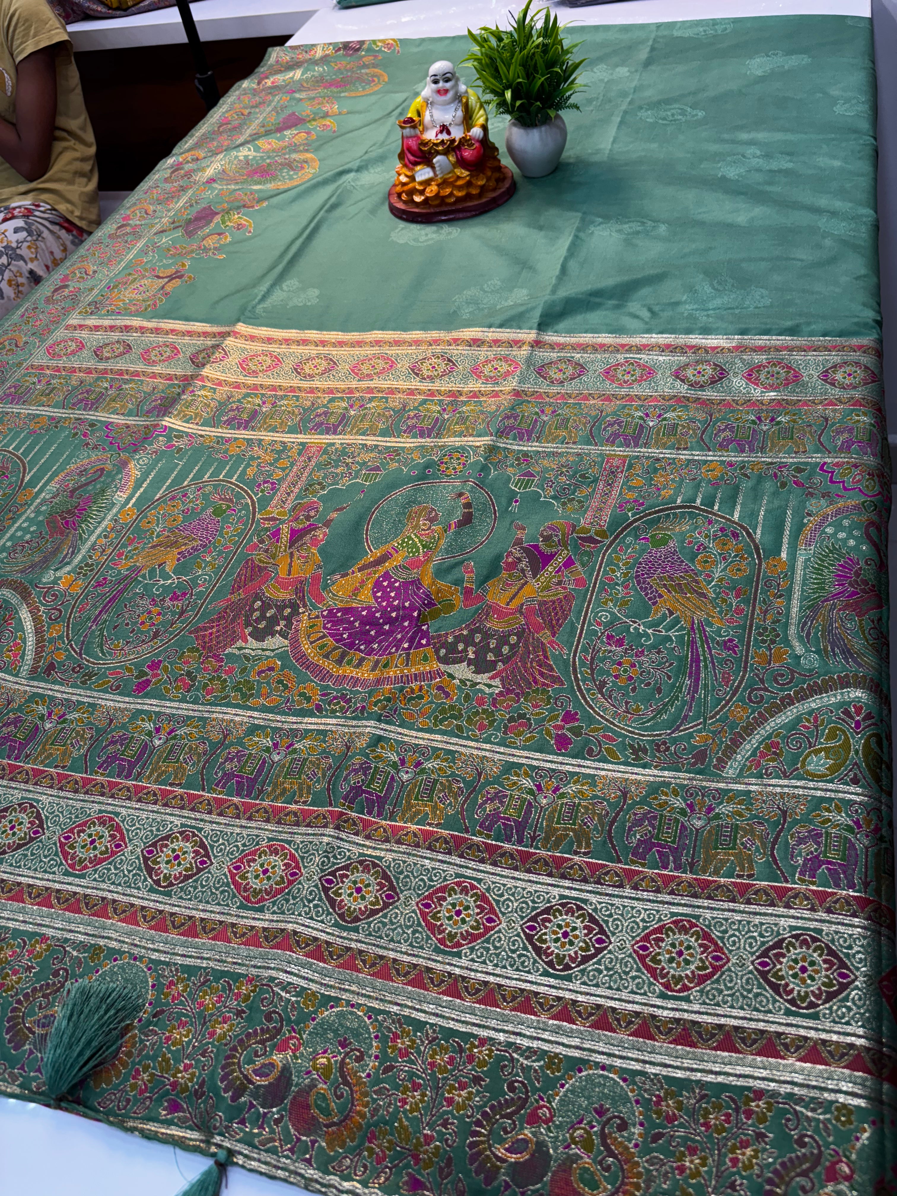 Premium Semi Silk Saree with Pashmina Design & Dancing Doll Concept  Elevate your ethnic wardrobe with this exquisite premium semi silk saree, beautifully