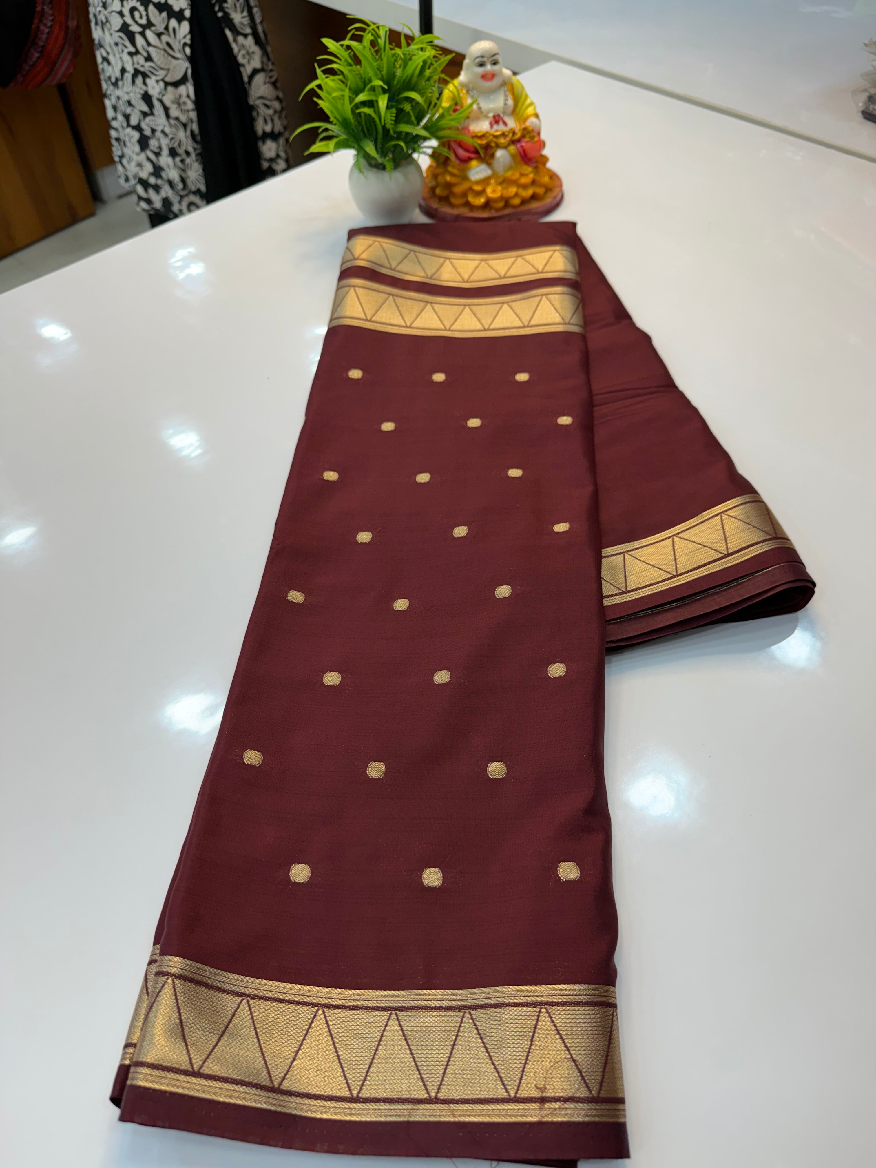 Mysore Crepe Silk Saree with Half & Half Pattern & Chit Pallu…