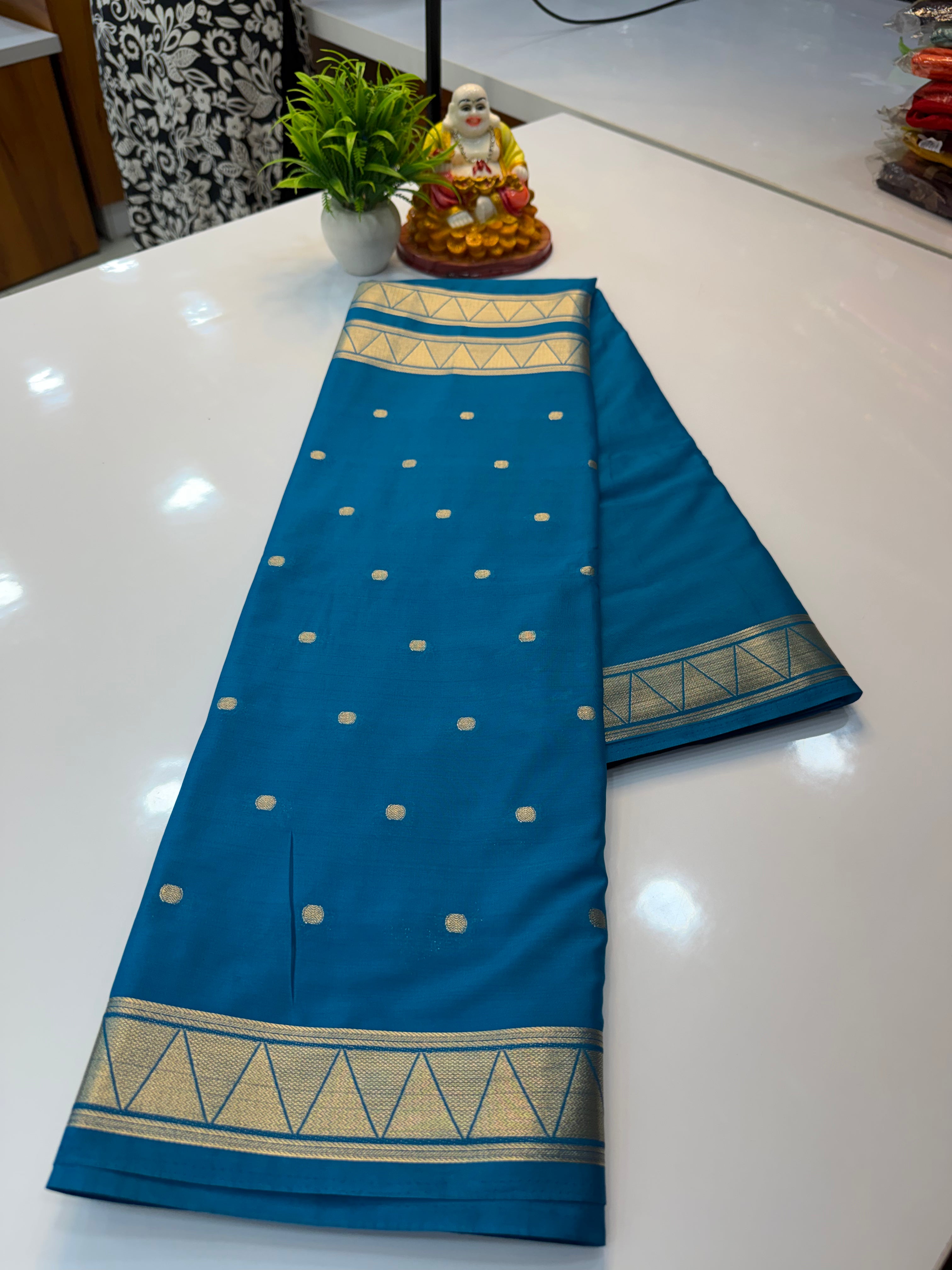 Mysore Crepe Silk Saree with Half & Half Pattern & Chit Pallu…