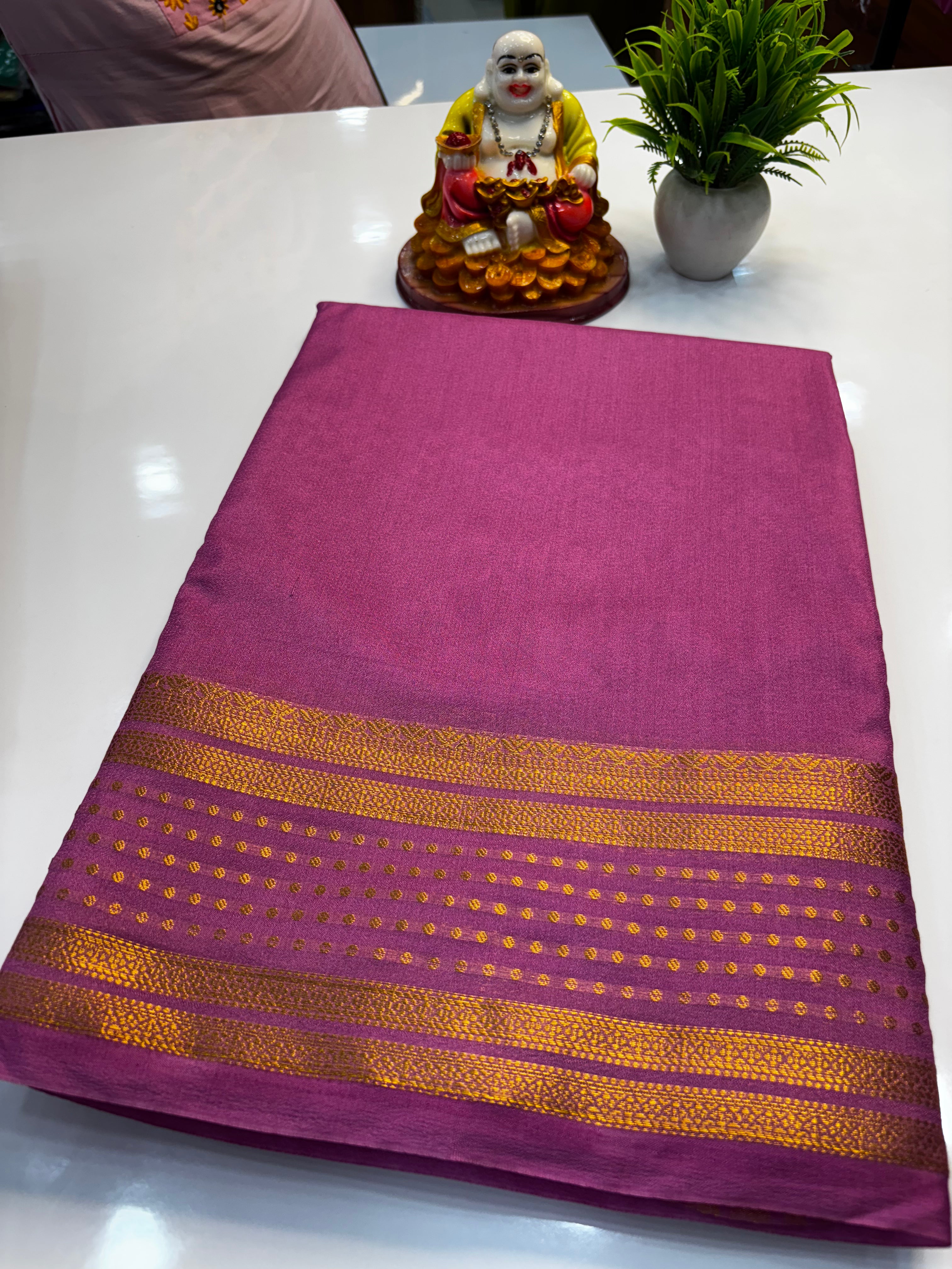 Mysore Crepe Silk Saree with Bindhi Border