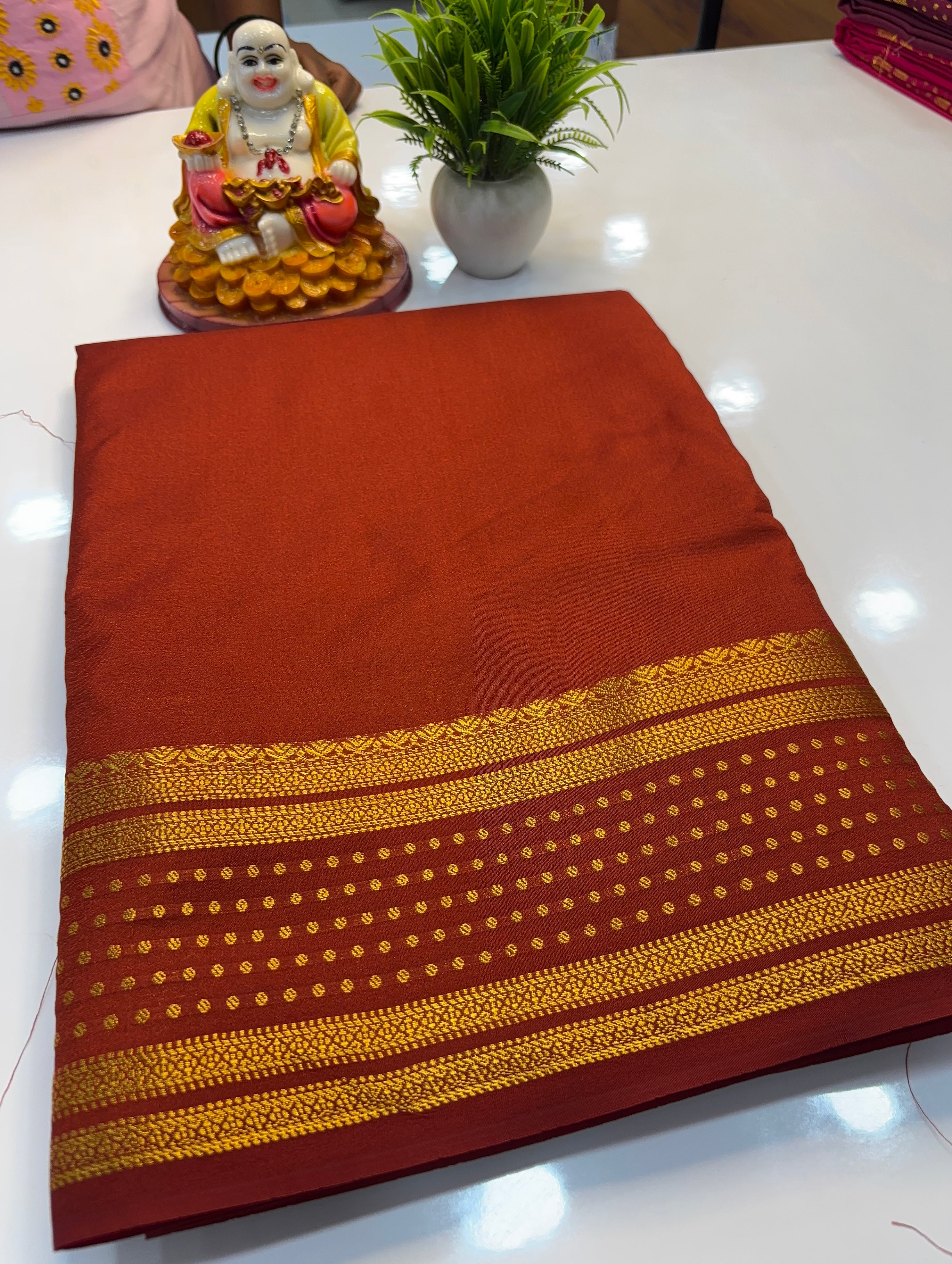 Mysore Crepe Silk Saree with Bindhi Border