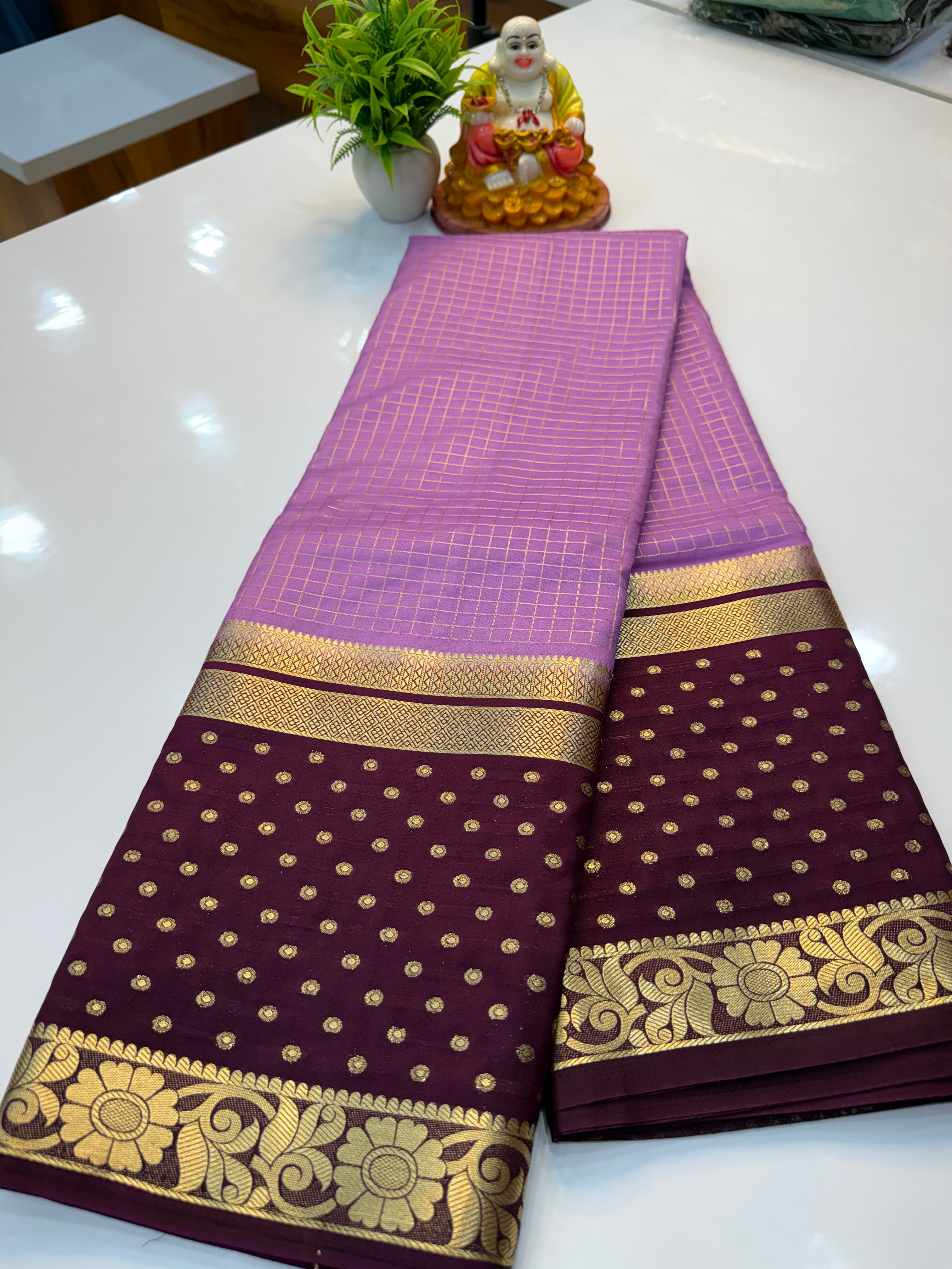 Premium Mysore Crepe Silk Saree with Checks & Bindhi Border…