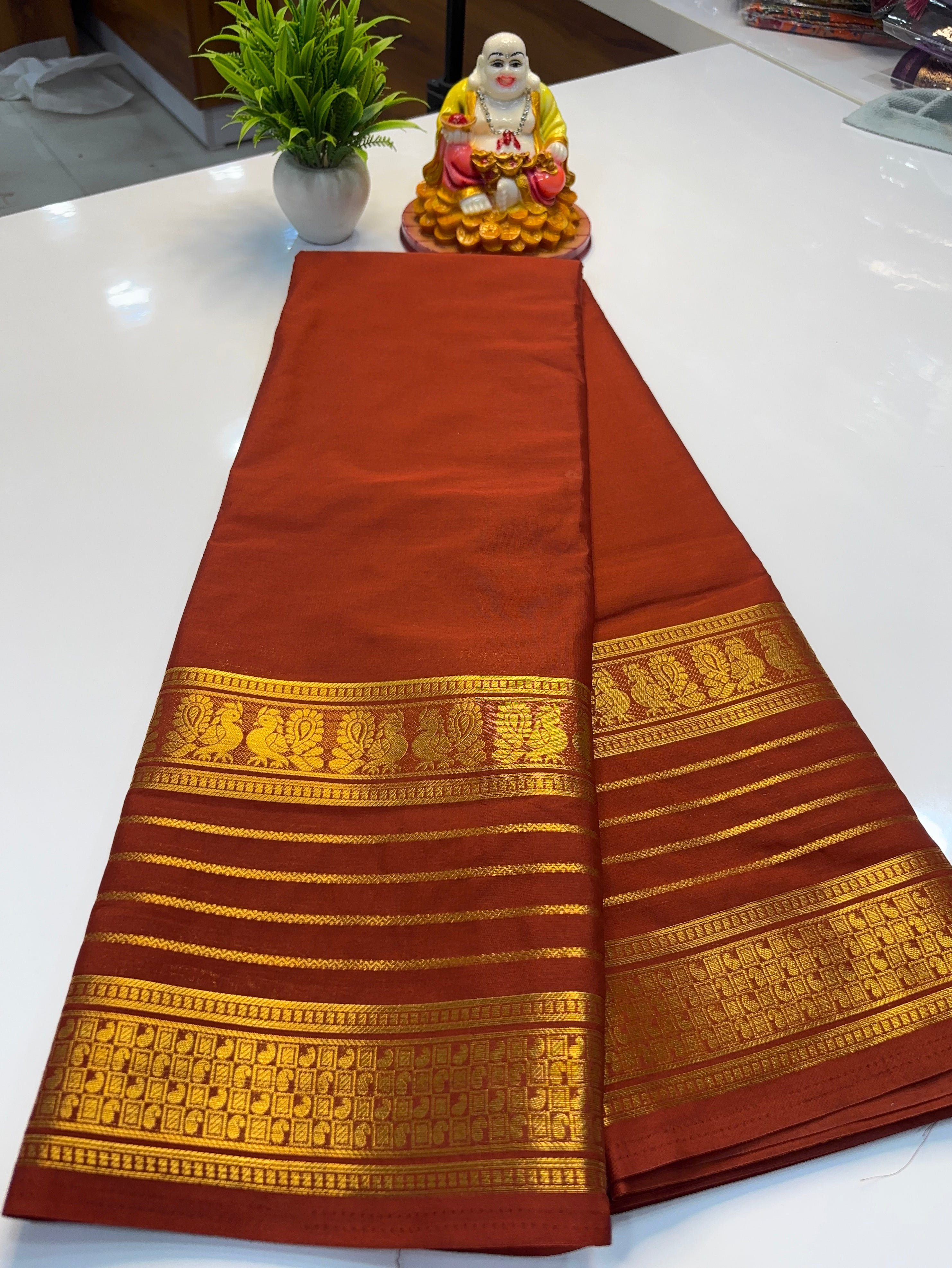 Mysore Crepe Silk Saree with Peacock Border & Rich Pallu