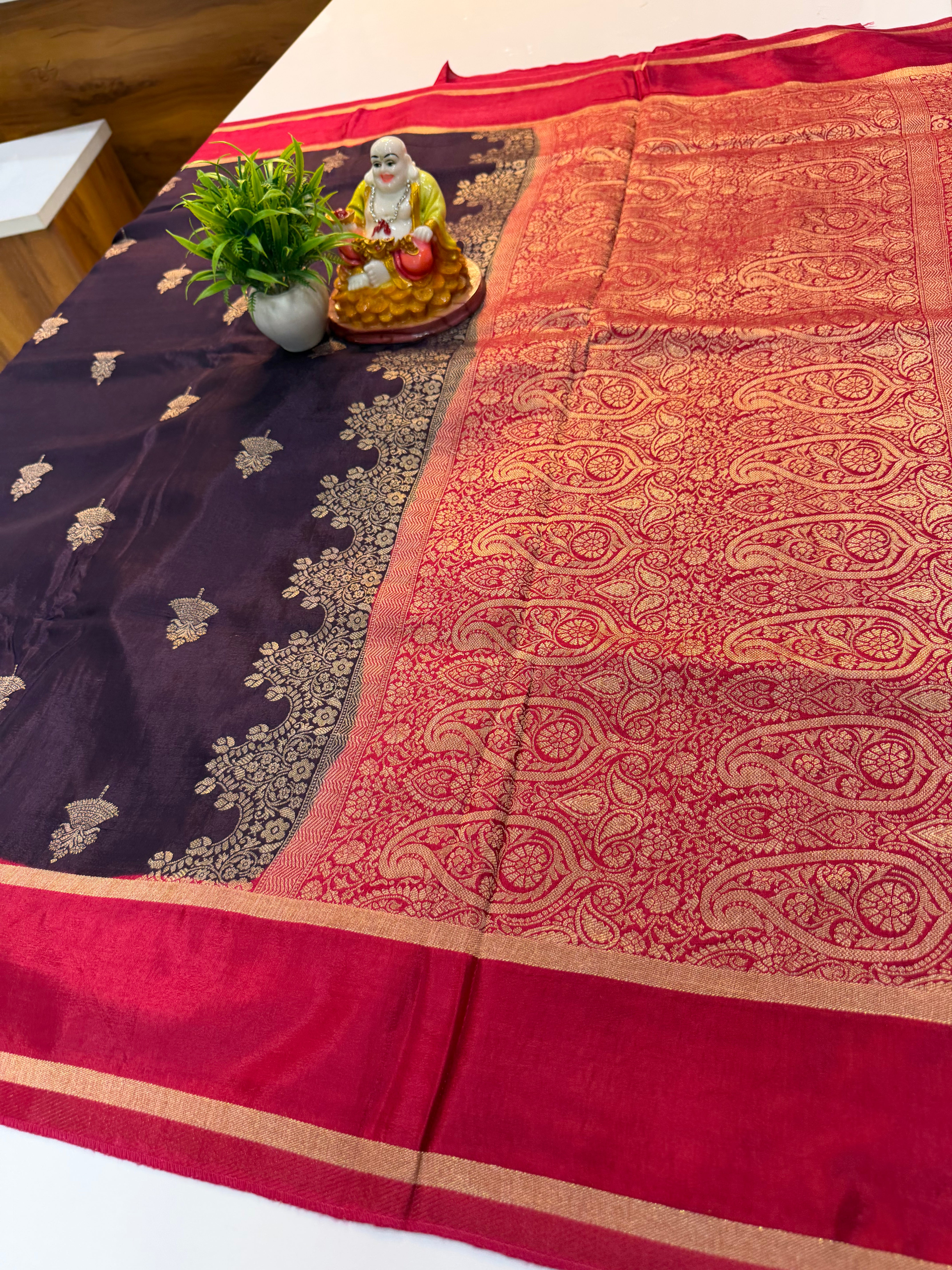 Premium Viscose Saree with Buttas & Rich Pallu …