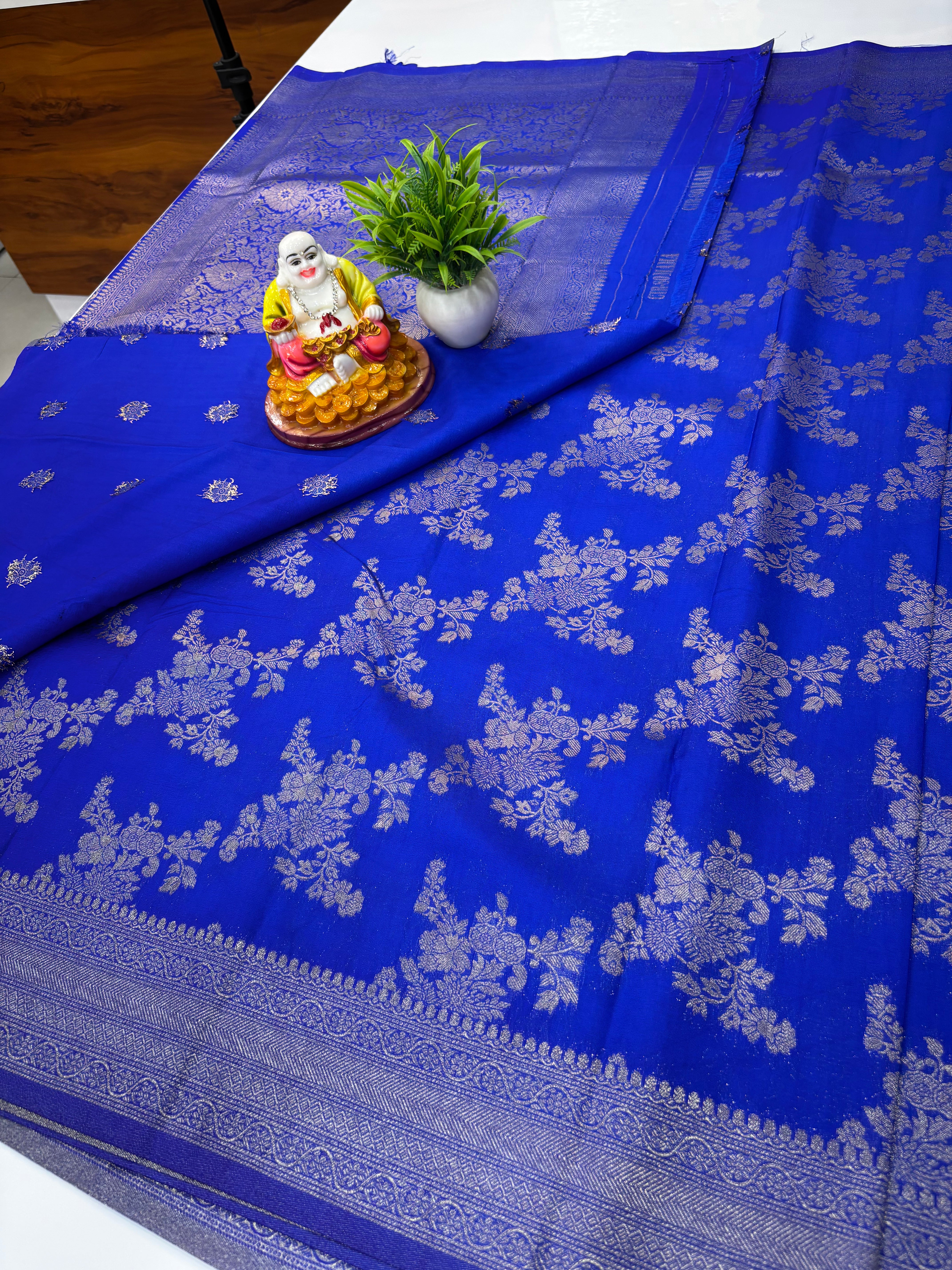 🌿 Georgette Saree with Jaal Pattern | Rich Pallu & Butta Blouse