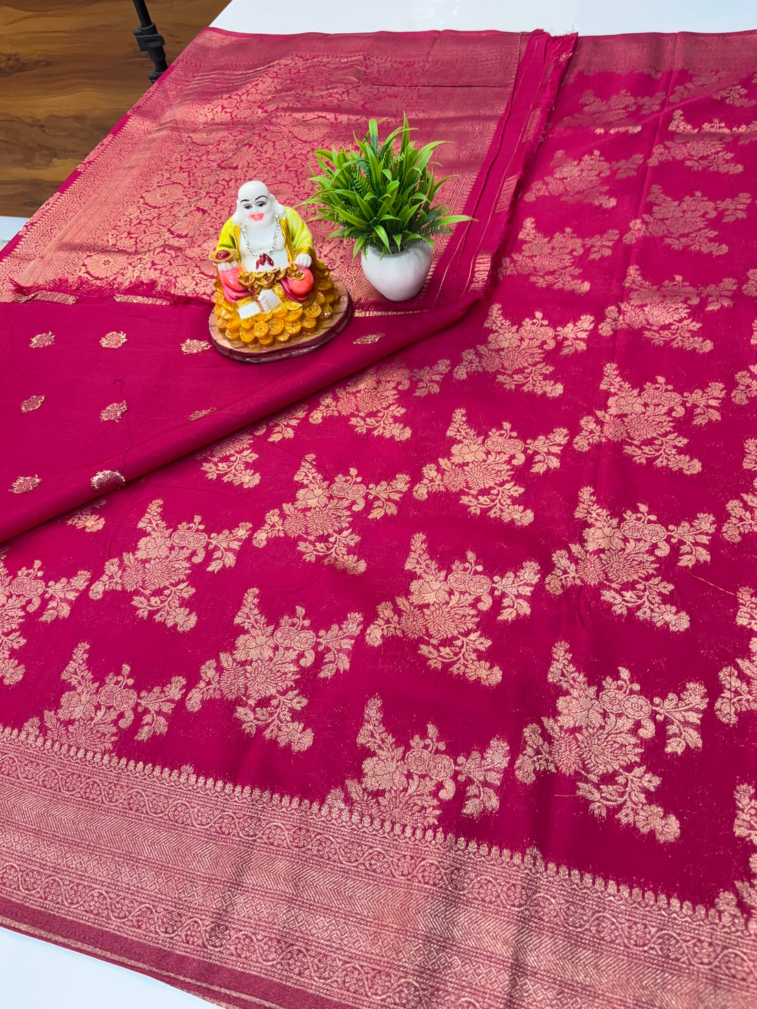 🌿 Georgette Saree with Jaal Pattern | Rich Pallu & Butta Blouse