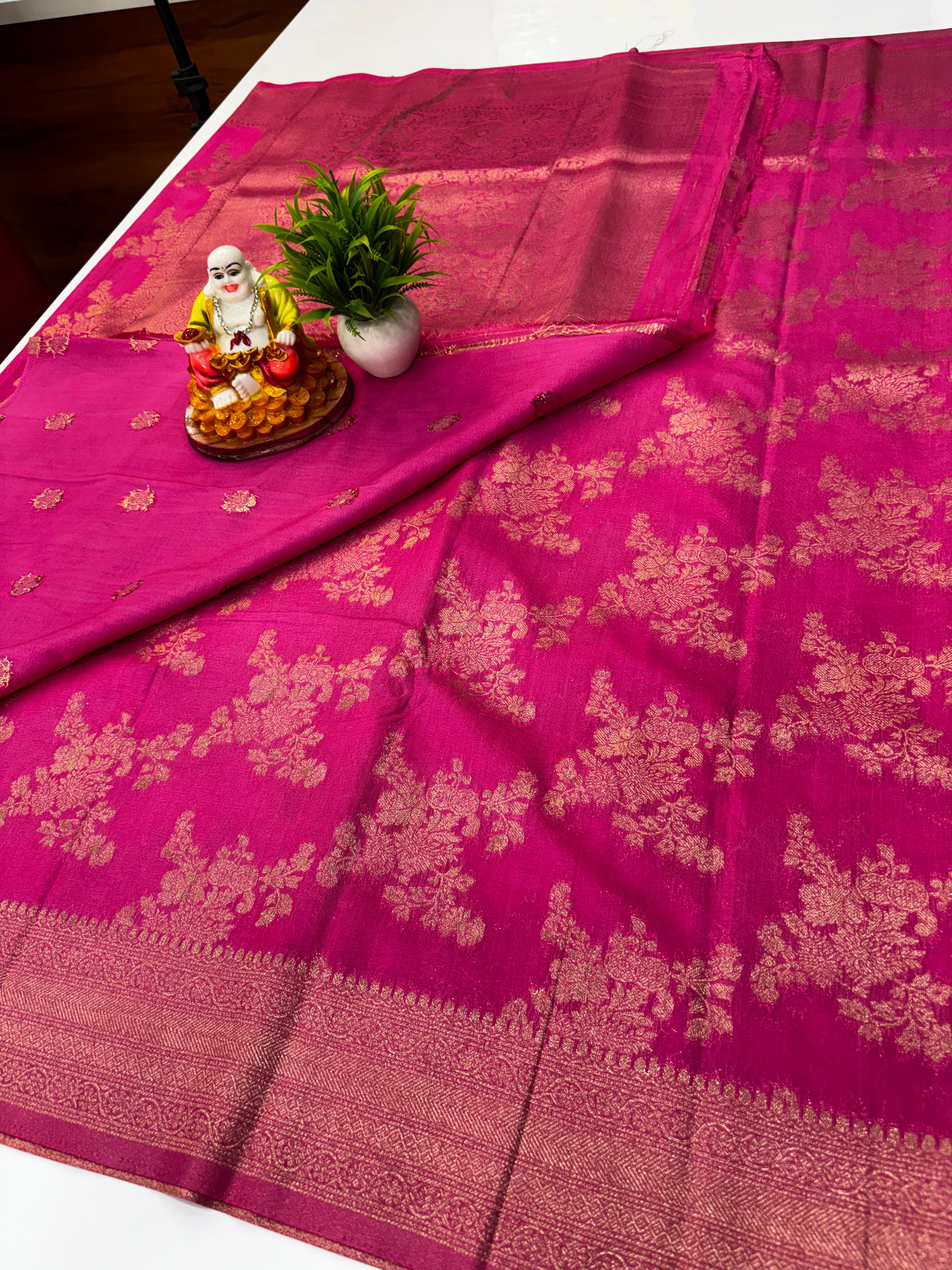 🌿 Georgette Saree with Jaal Pattern | Rich Pallu & Butta Blouse