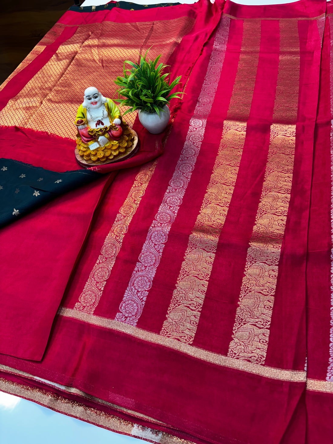 Premium Viscose Saree with Stripes, Elephant & Parrot Design