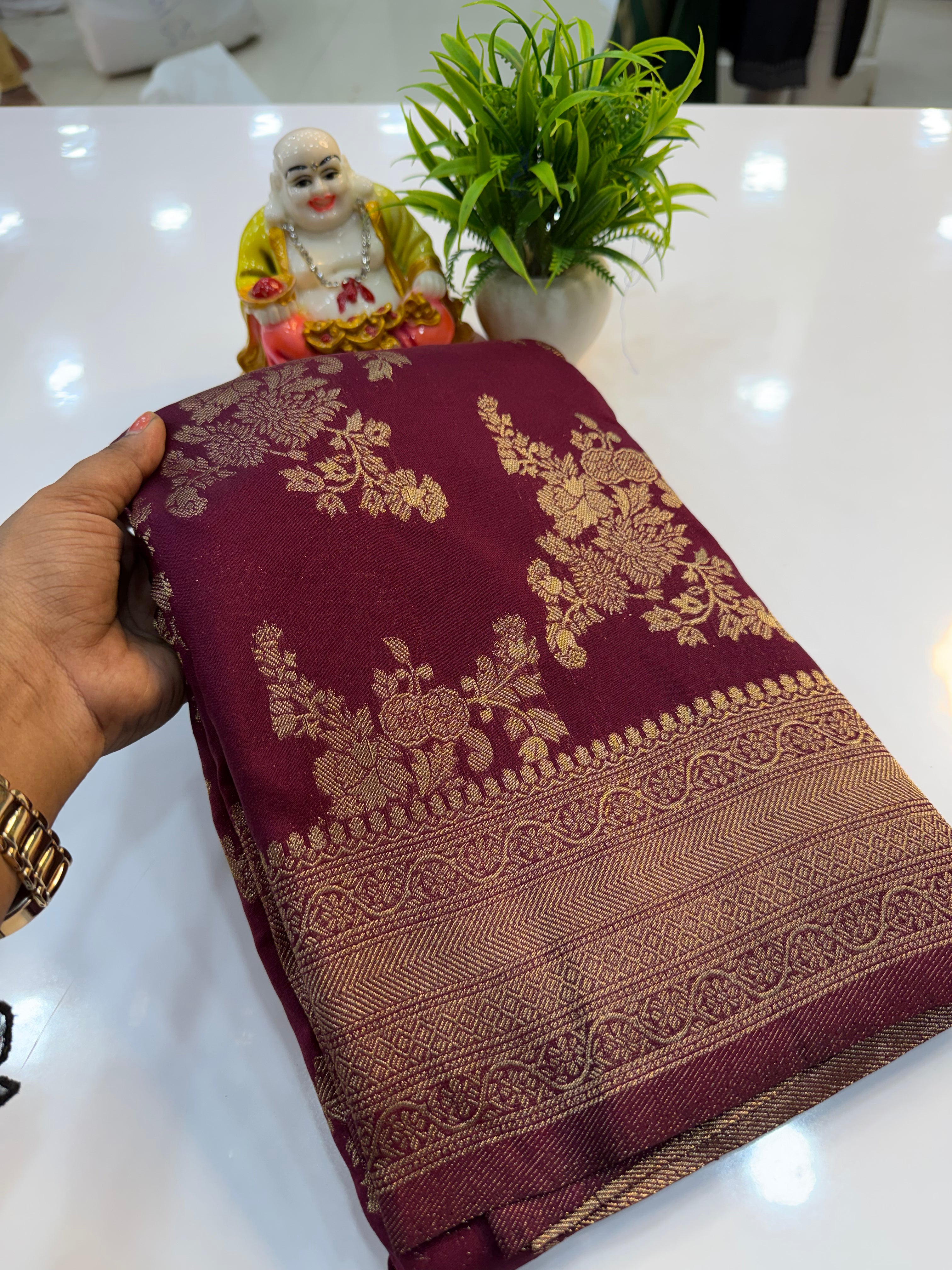 Premium Georgette Saree with Jaal Pattern | Rich Pallu & Butta Blouse…