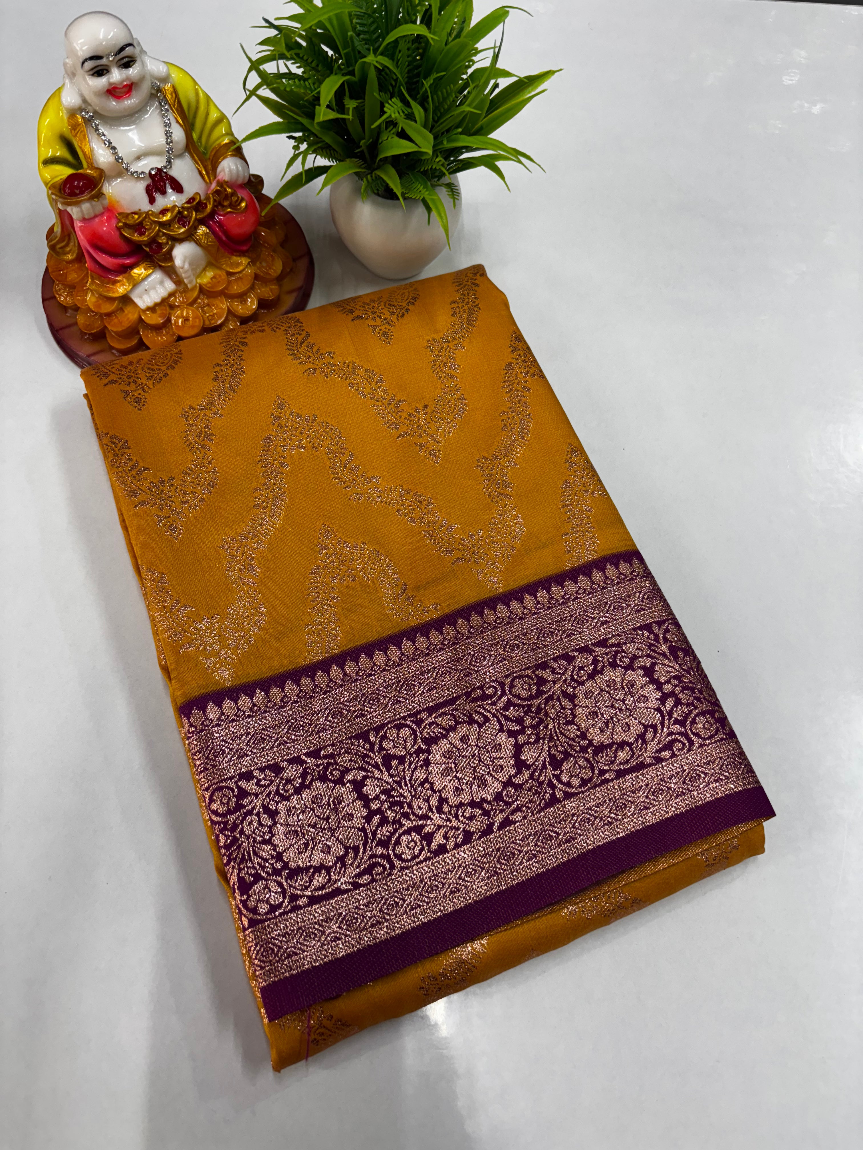 Elegant Saree with Necklace Design & Rich Shiny Pallu | Padmavathi Silks and Sarees