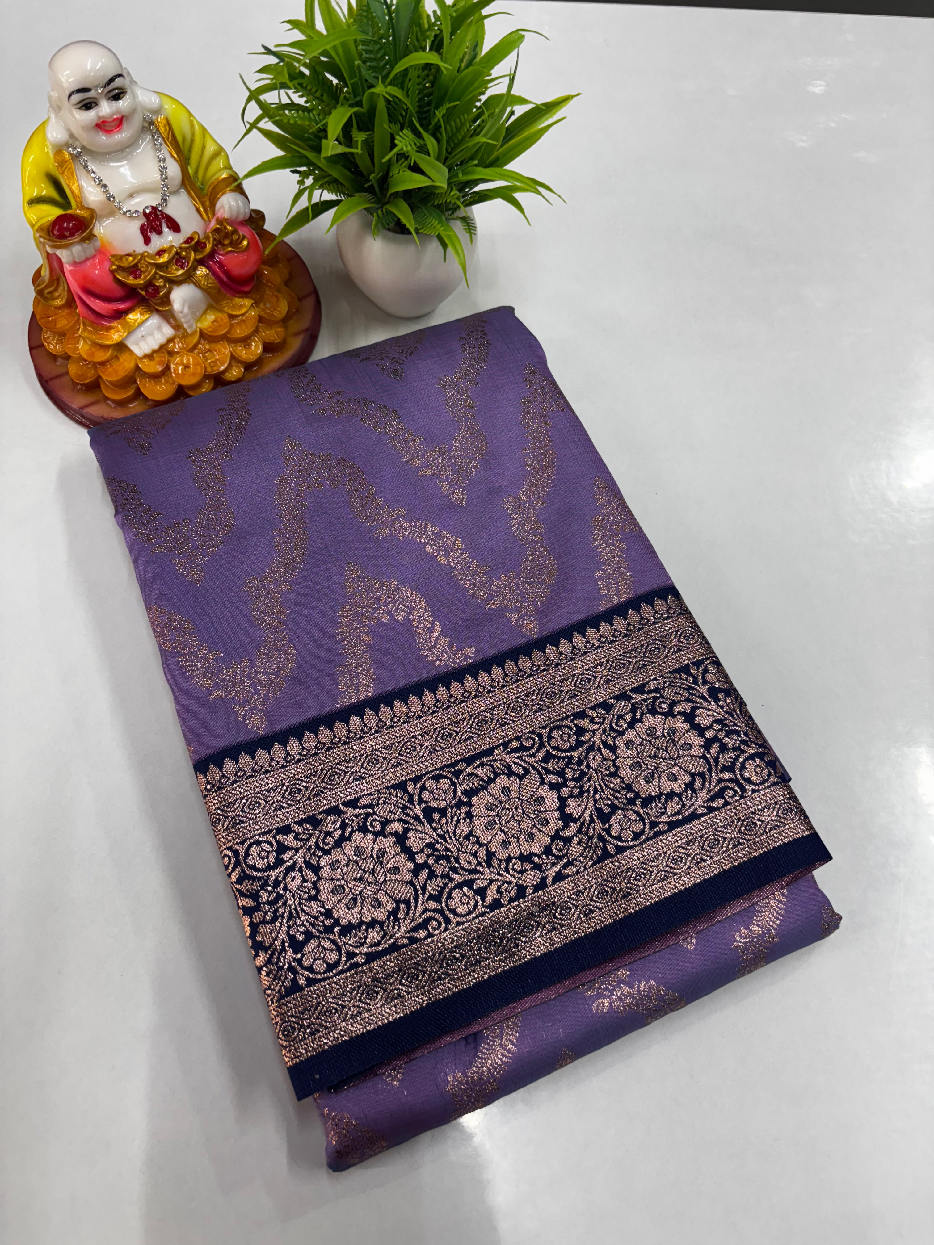 Elegant Saree with Necklace Design & Rich Shiny Pallu | Padmavathi Silks and Sarees