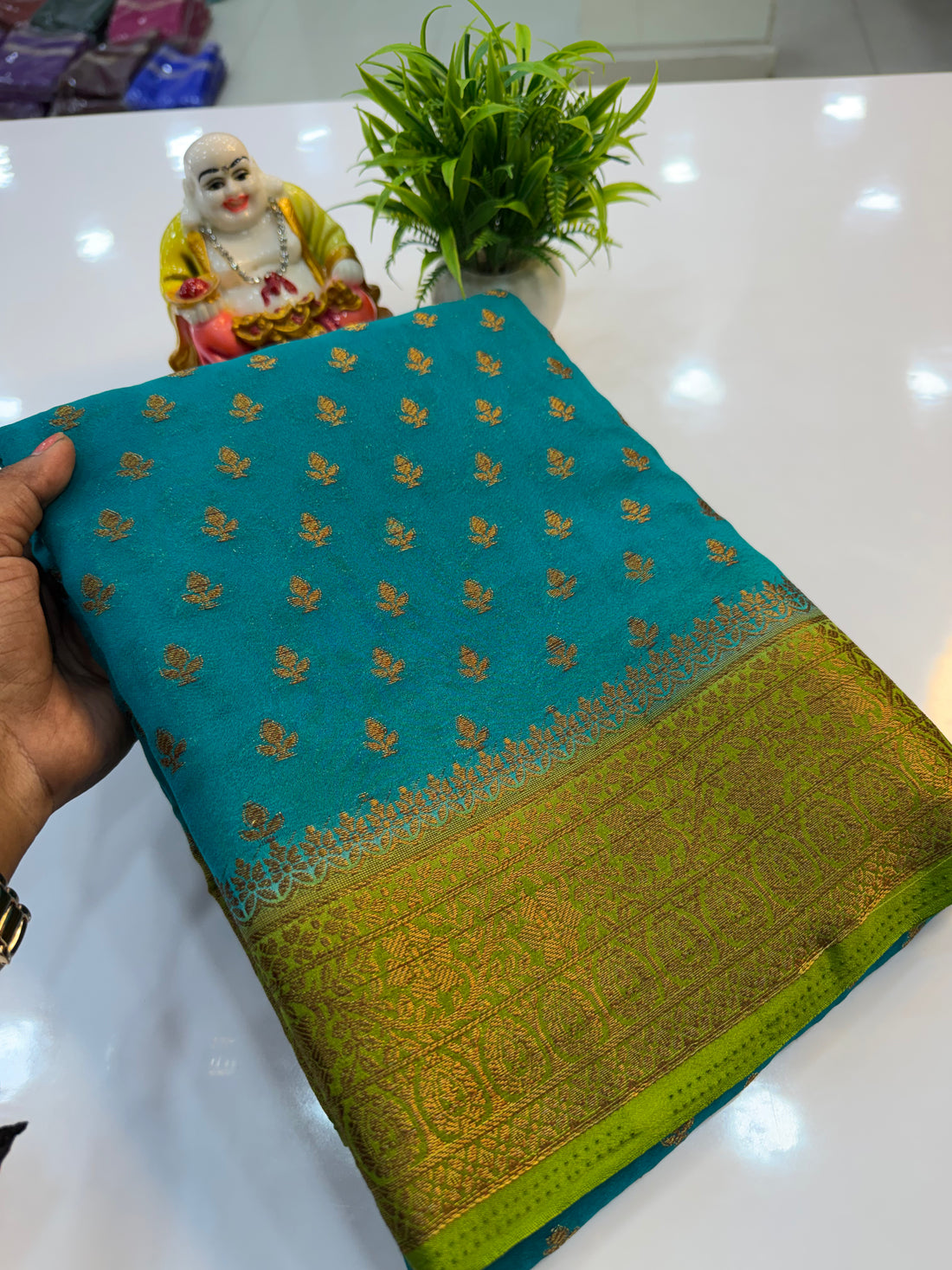 Premium Georgette Saree with Rich Pallu and brocade blouse…….