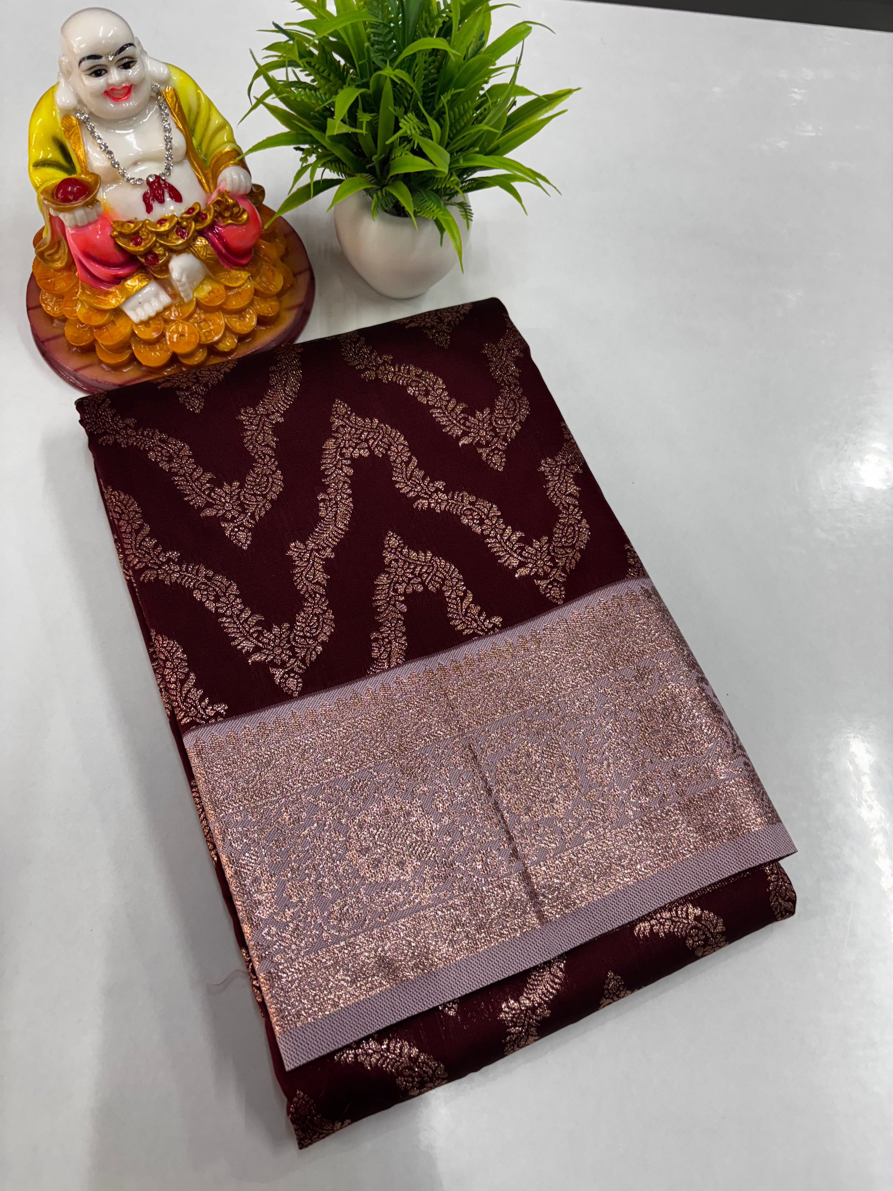 Elegant Saree with Necklace Design & Rich Shiny Pallu | Padmavathi Silks and Sarees