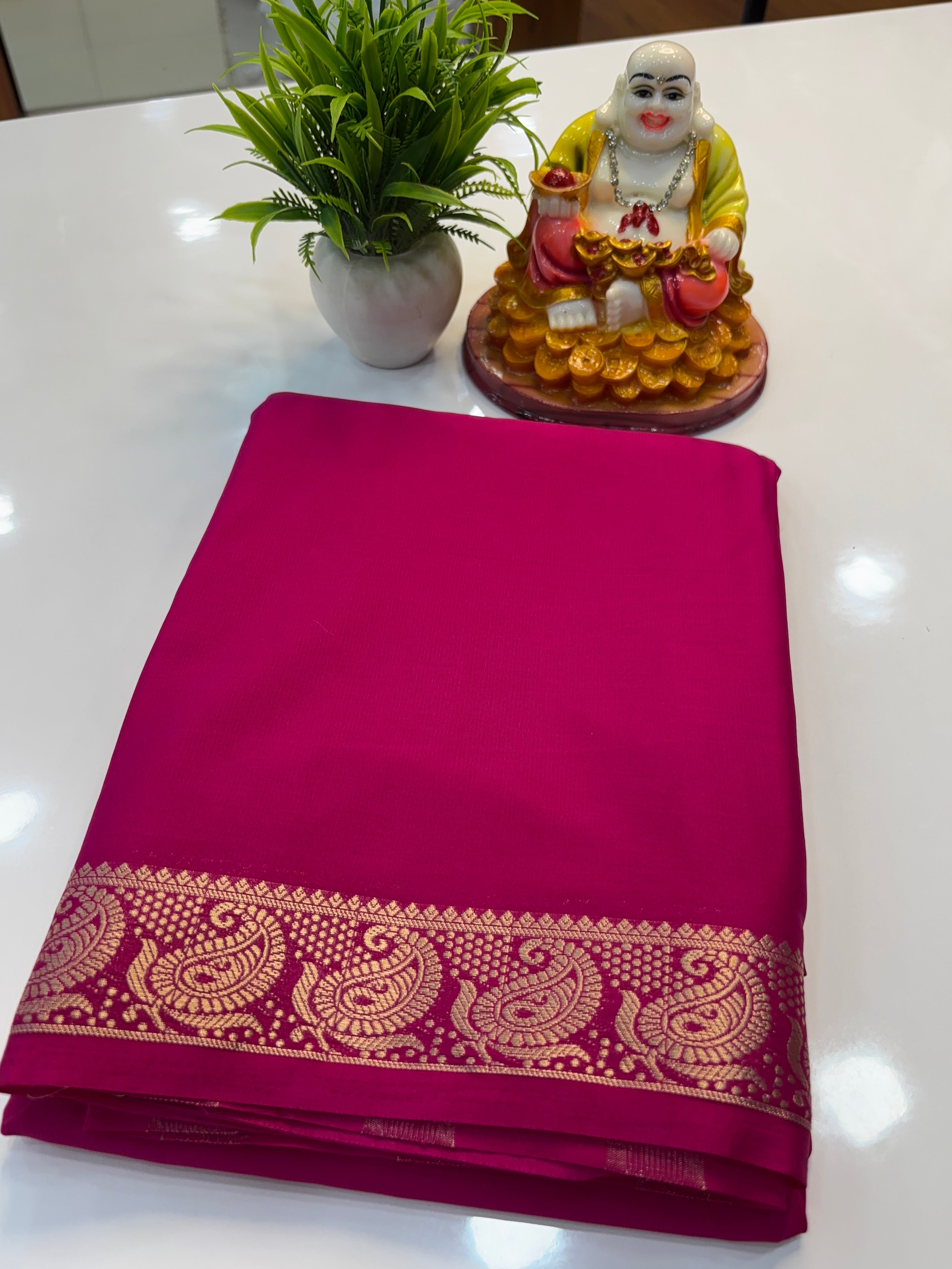 Mysore Crepe Silk Saree with Mango Border & Chit Pallu