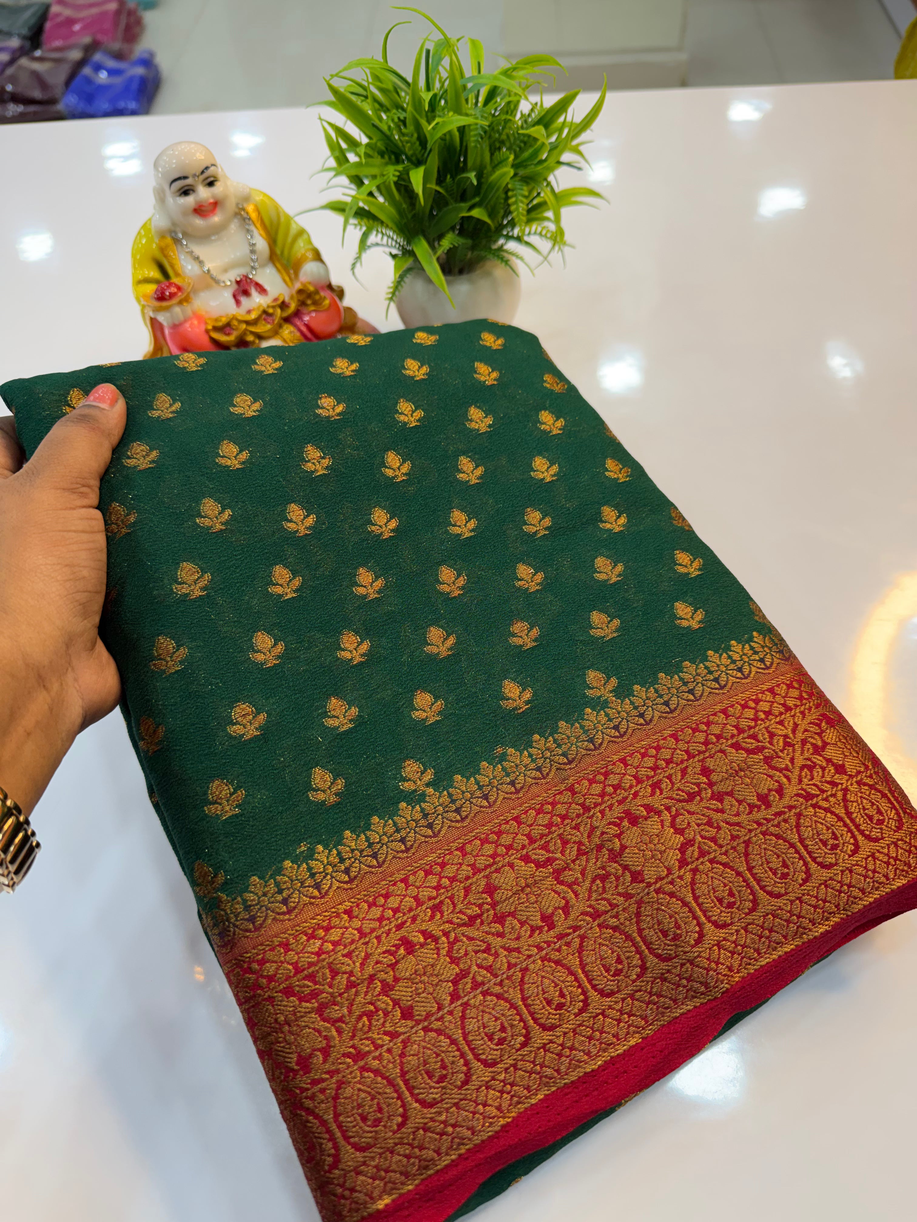 Premium Georgette Saree with Rich Pallu and brocade blouse…….