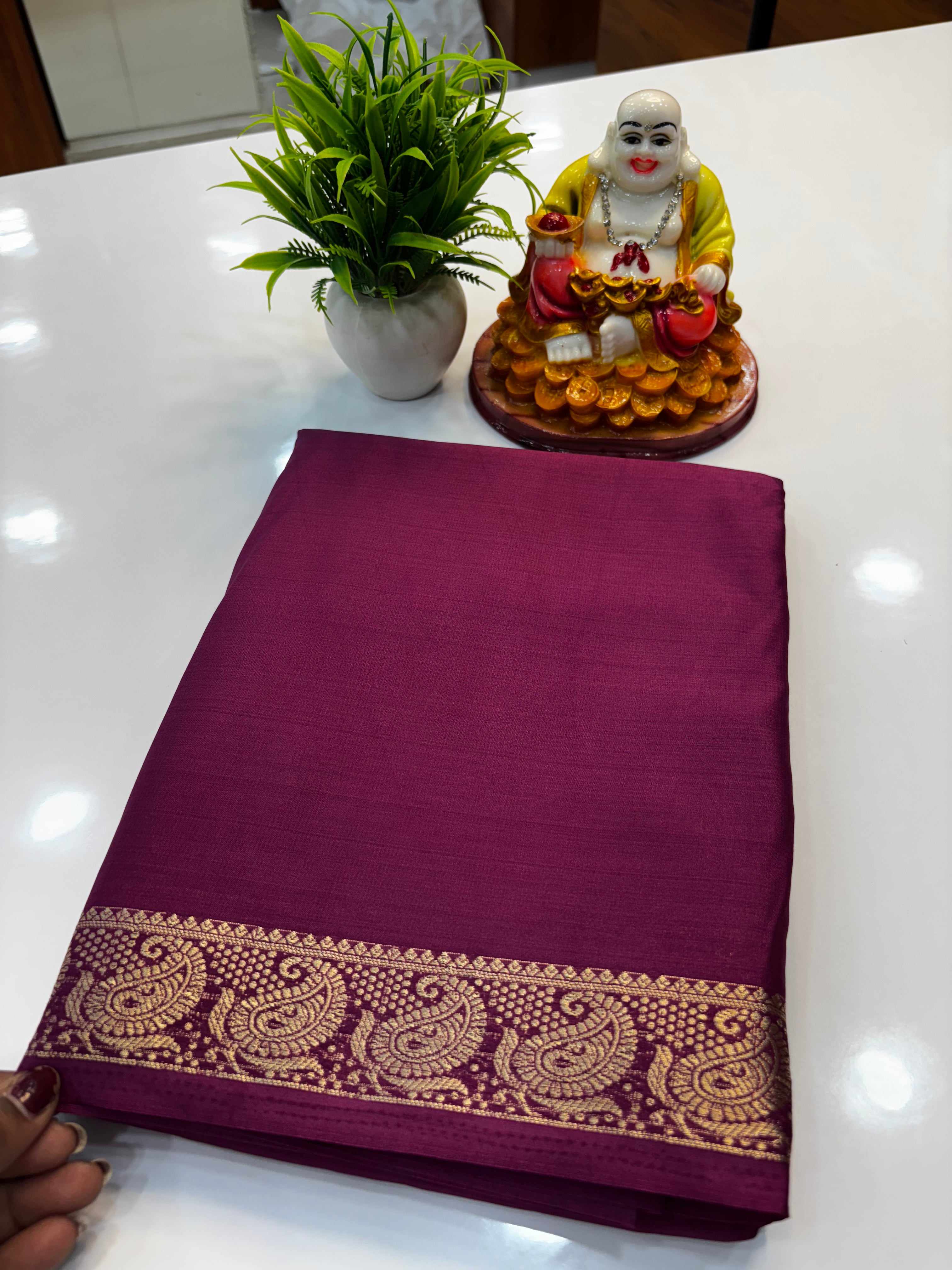 Mysore Crepe Silk Saree with Mango Border & Chit Pallu