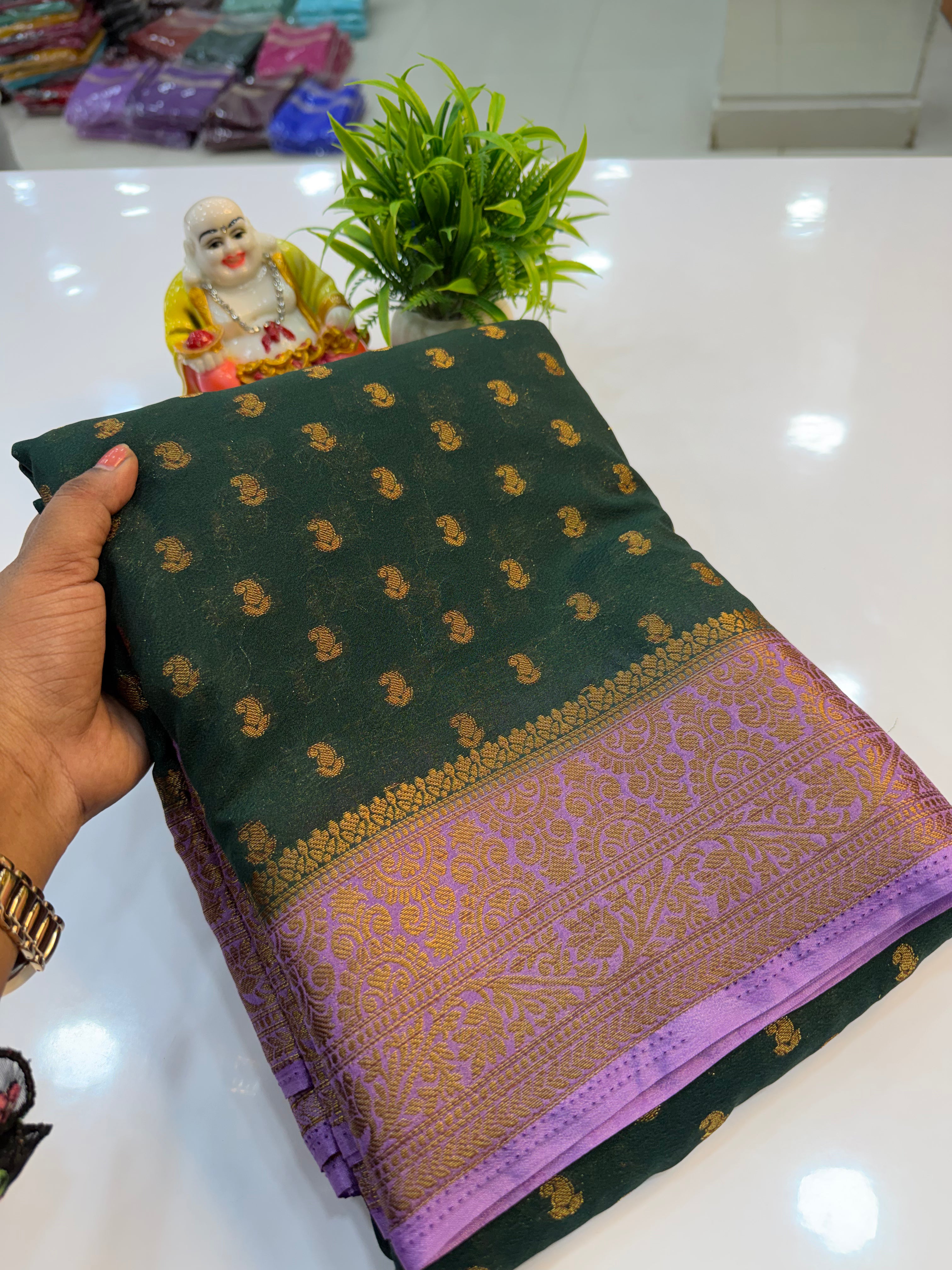 Premium Georgette Saree with Rich Pallu and brocade blouse…….