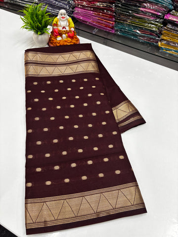 beautiful  Crepe georgette Saree with Elegant Half & Half Pattern