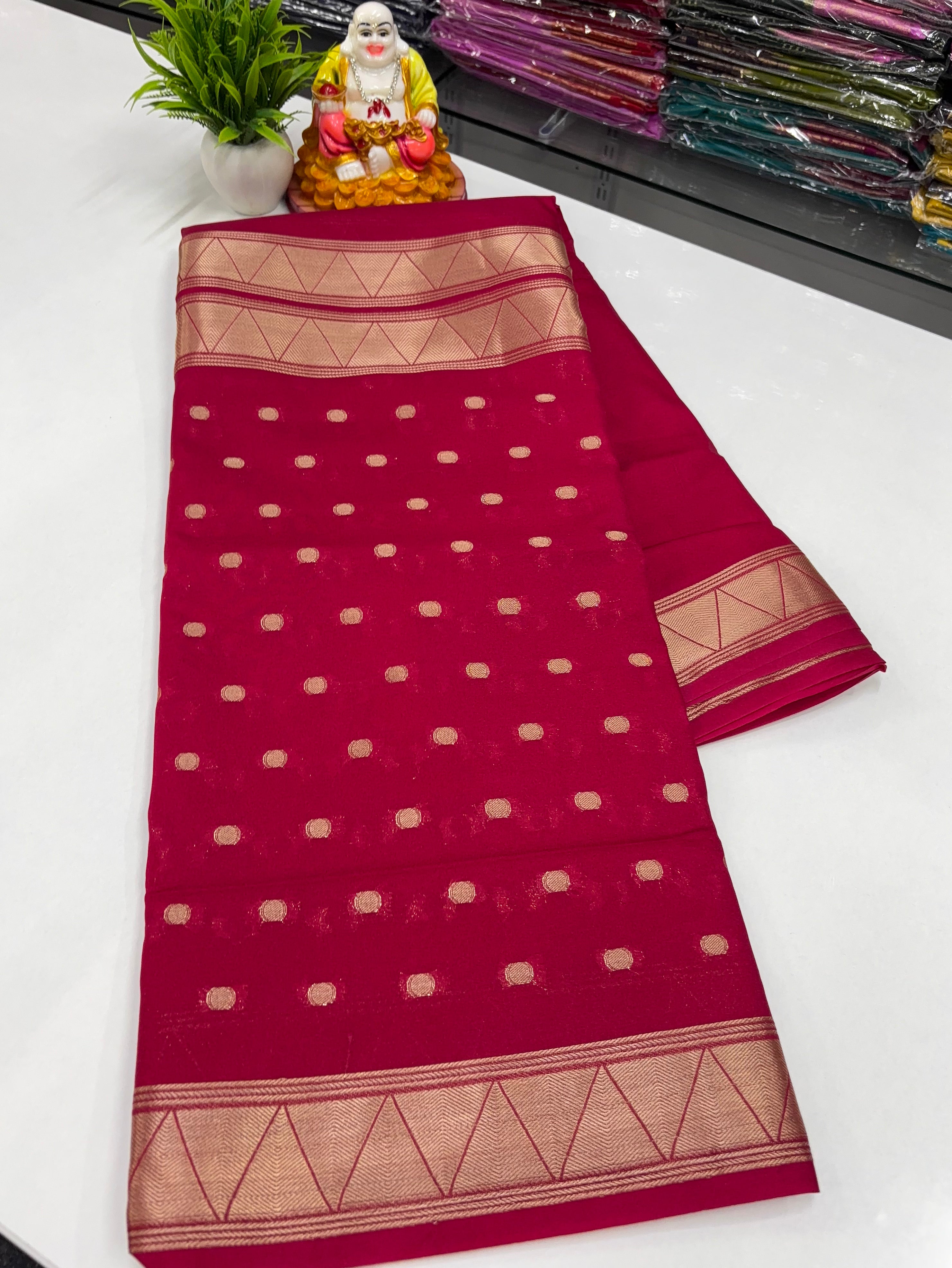 beautiful  Crepe georgette Saree with Elegant Half & Half Pattern
