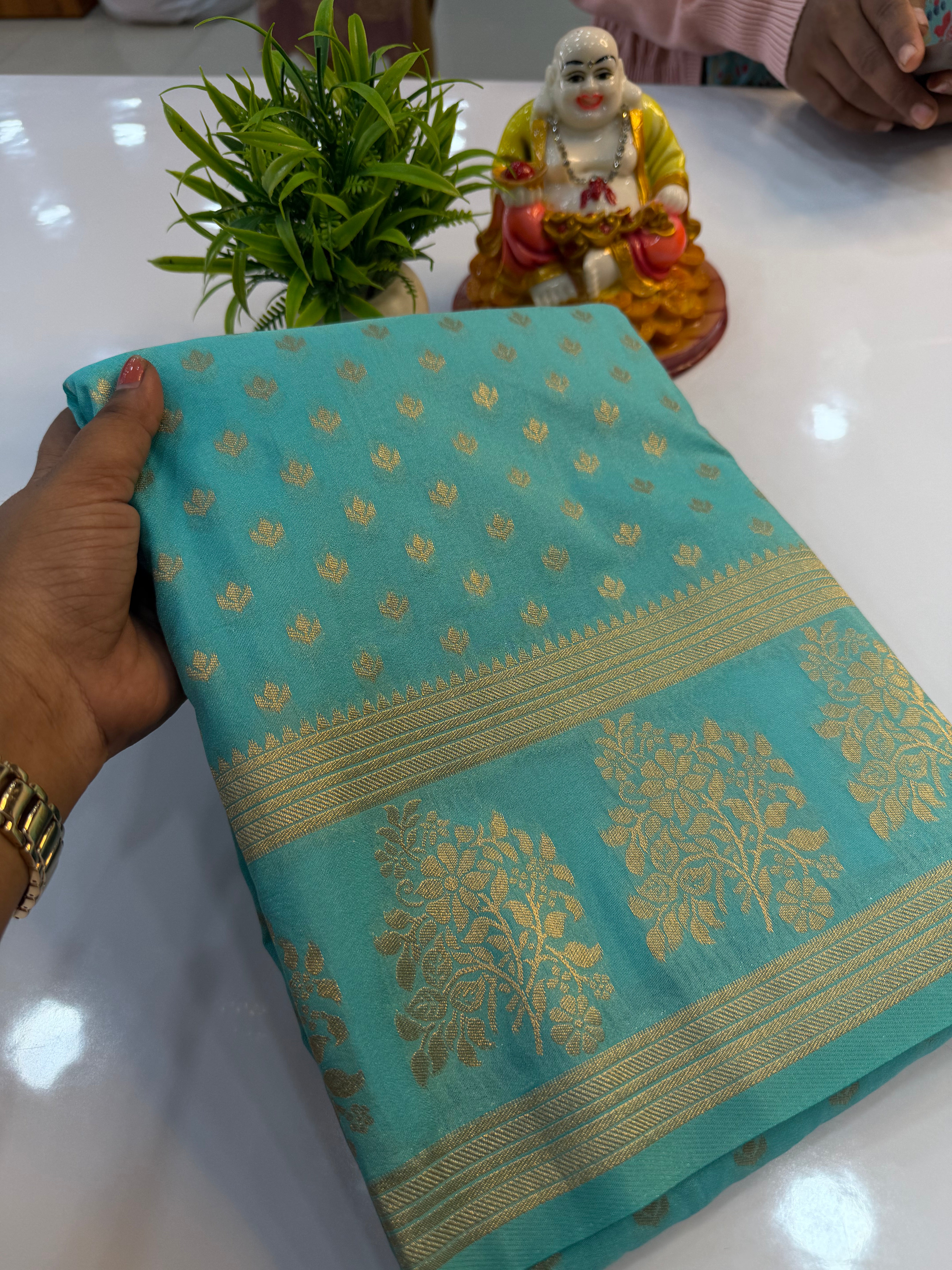 Premium Georgette Saree with Butta Design and Rich Pallu….