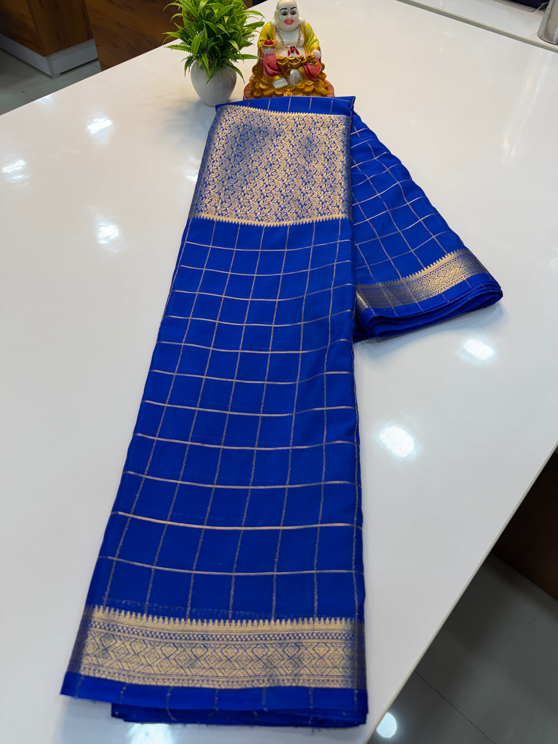 Premium Chiffon Saree with Checks & Brocade Pattern | Chit Pallu…