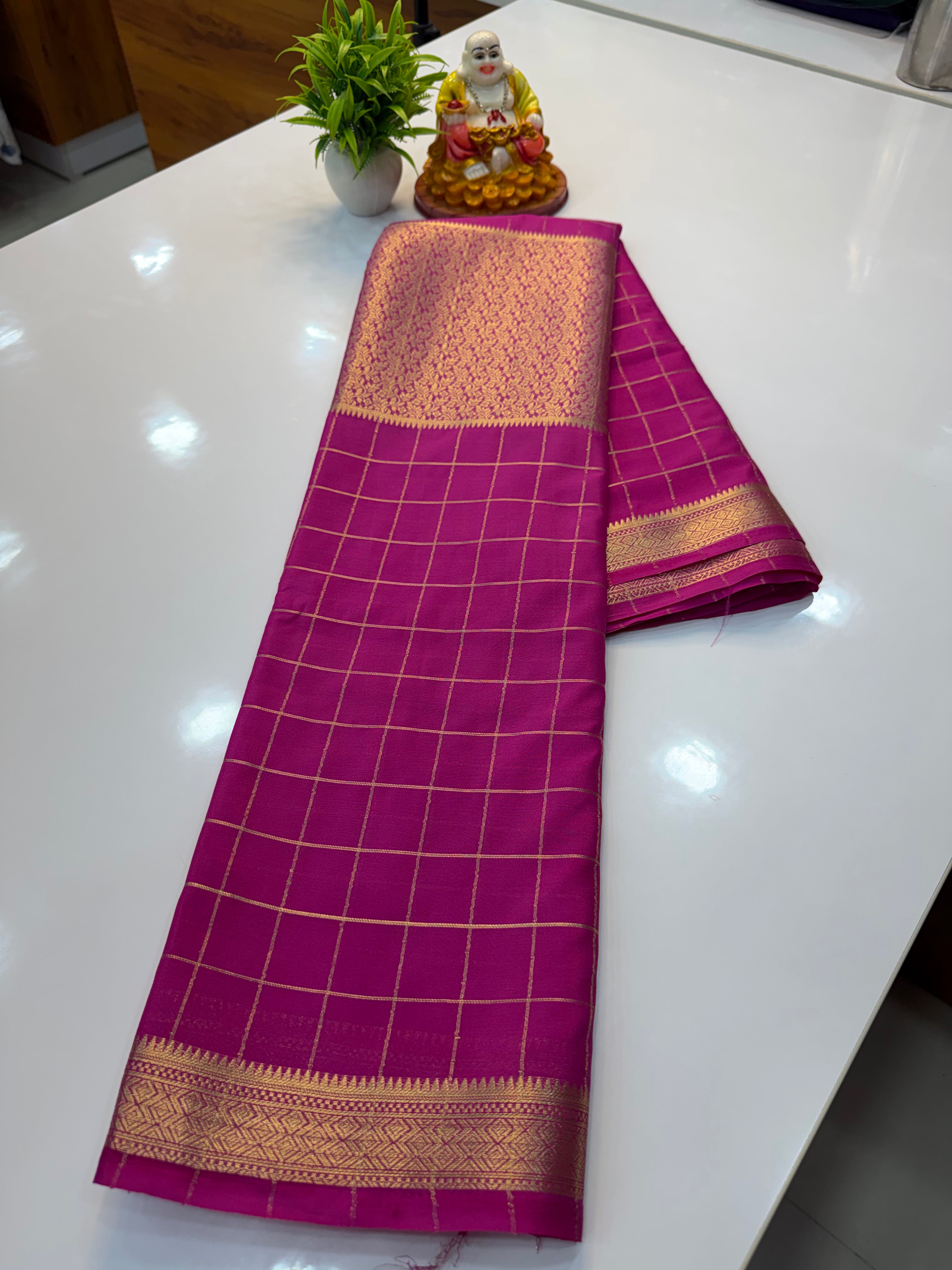 Premium Chiffon Saree with Checks & Brocade Pattern | Chit Pallu…