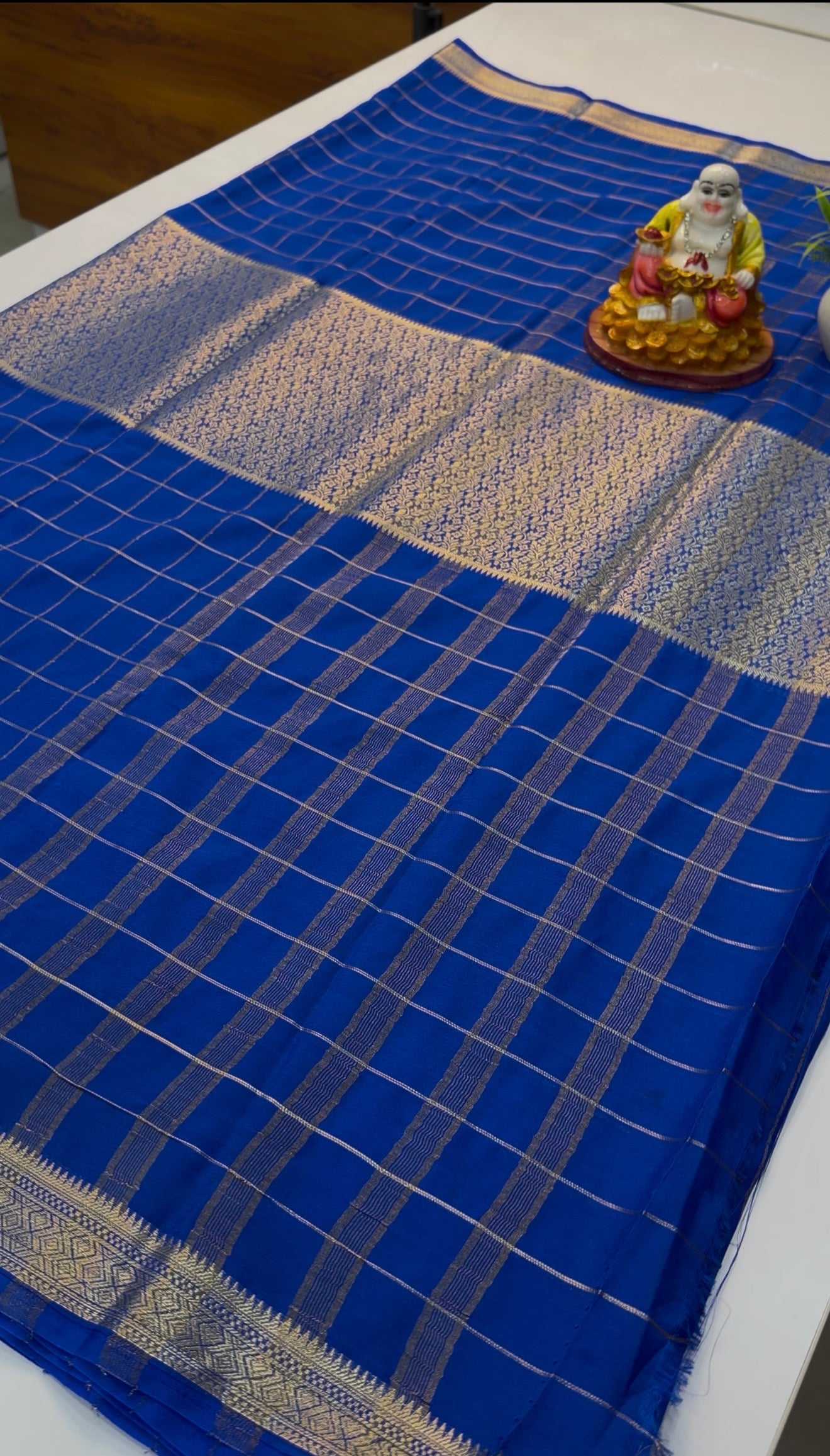 Premium Chiffon Saree with Checks & Brocade Pattern | Chit Pallu…